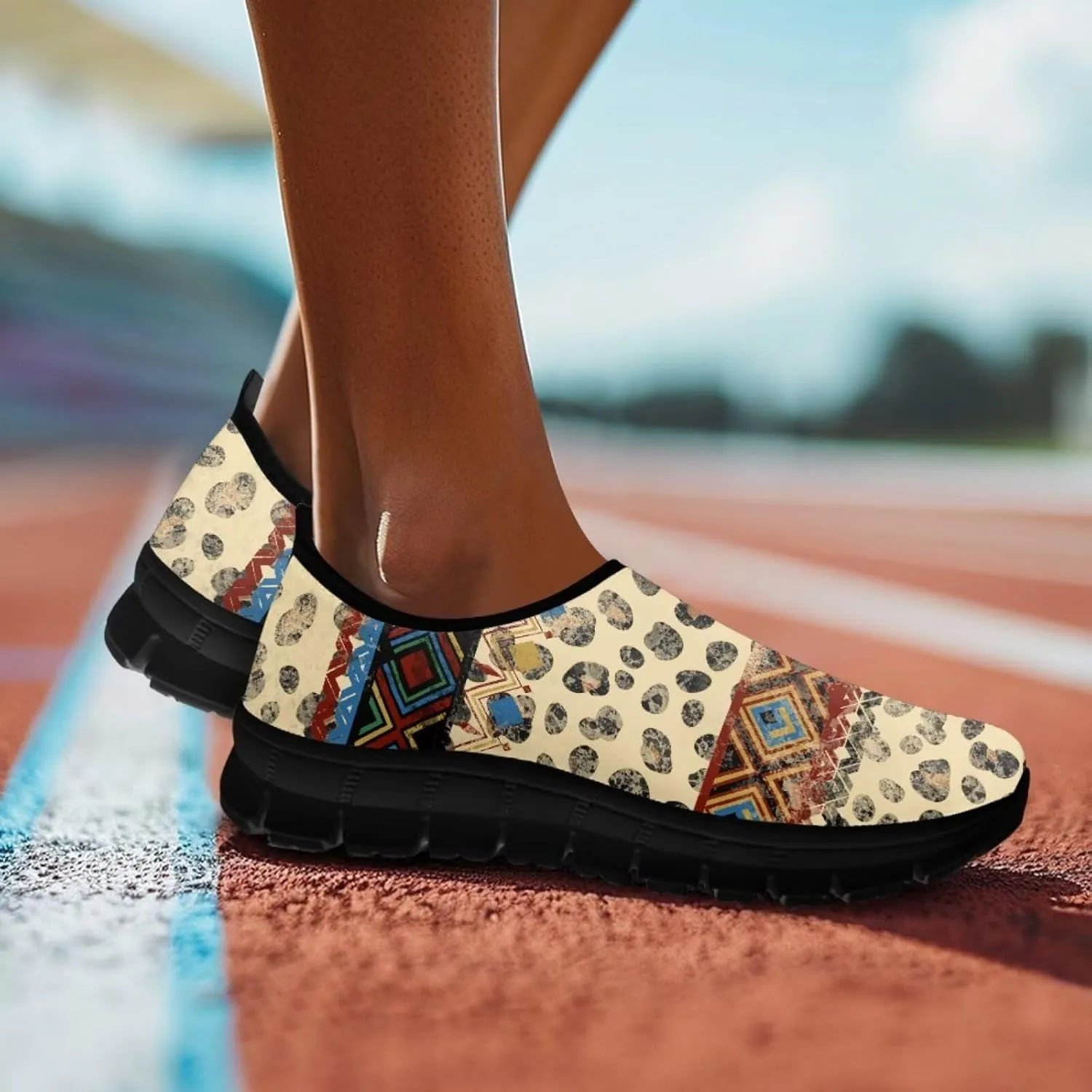 Binienty Women's Loafers & Slip-Ons Comfy Casual Slip-On Low-Cut Sneakers Ladies Travel Shoes