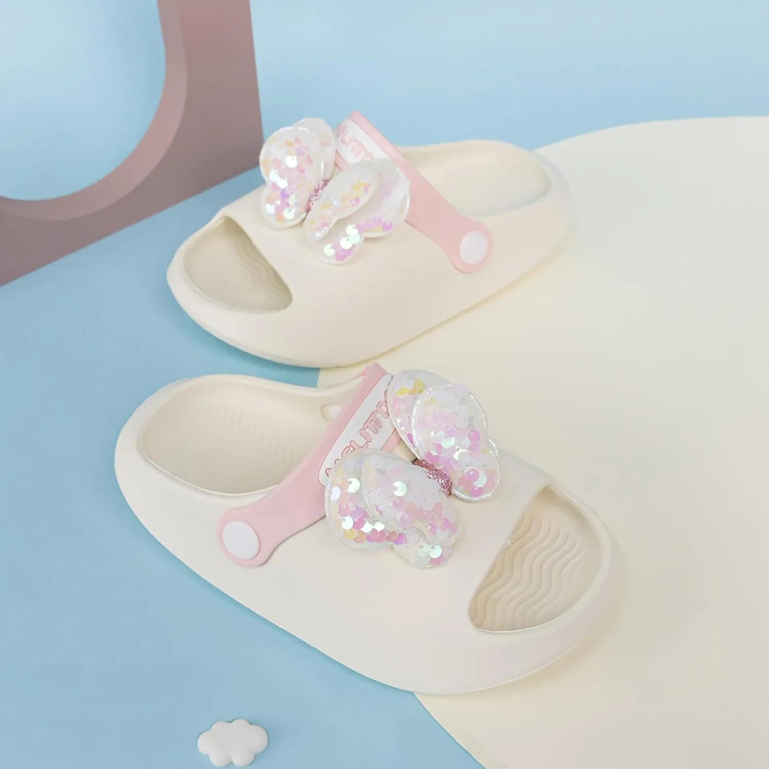 CENCIRILY Kids Girls Clogs Garden Shoes Baby Toddler Slides Cartoon Sandals Beach Pool Slipper