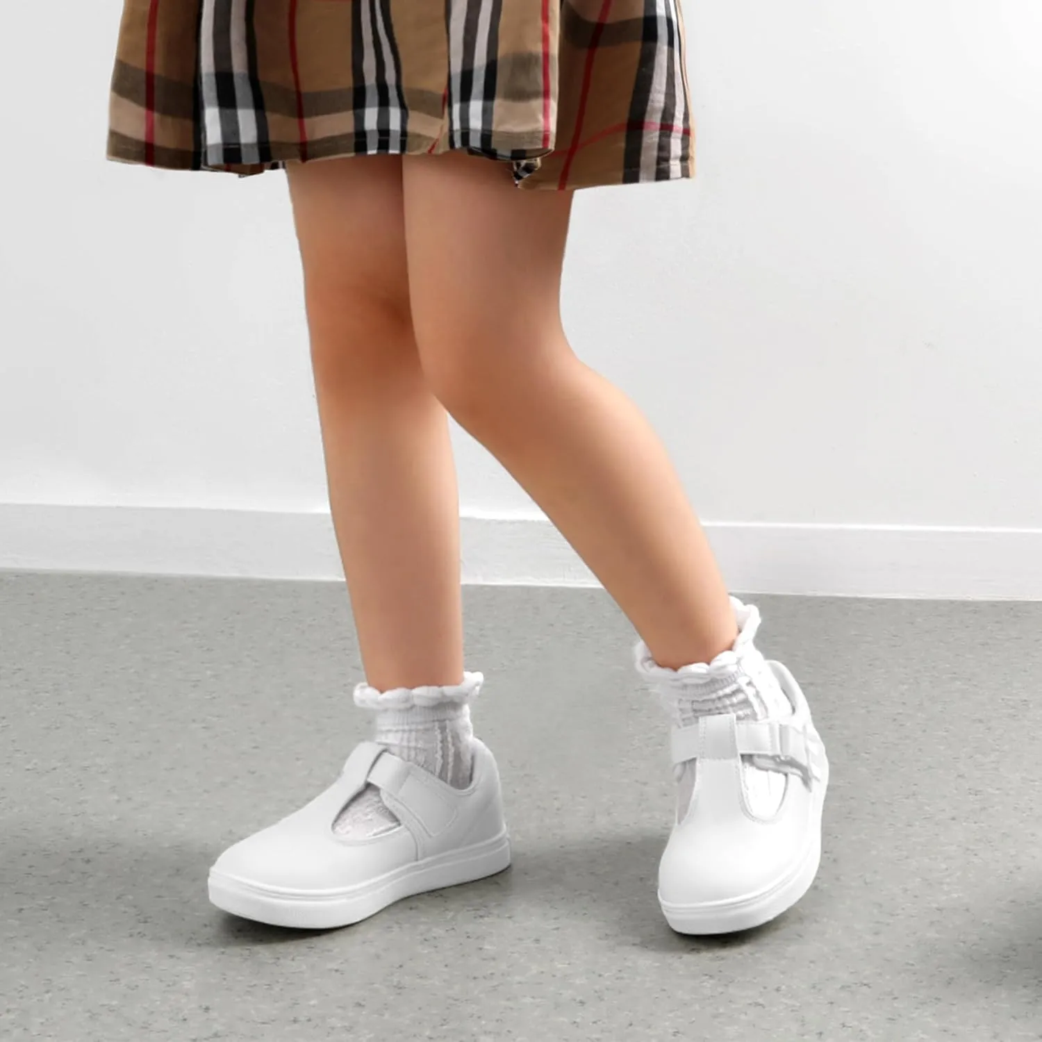DREAM PAIRS Girls Mary Jane School Uniform Shoes T-Strap Flat Sneakers for Toddler/Little Kid