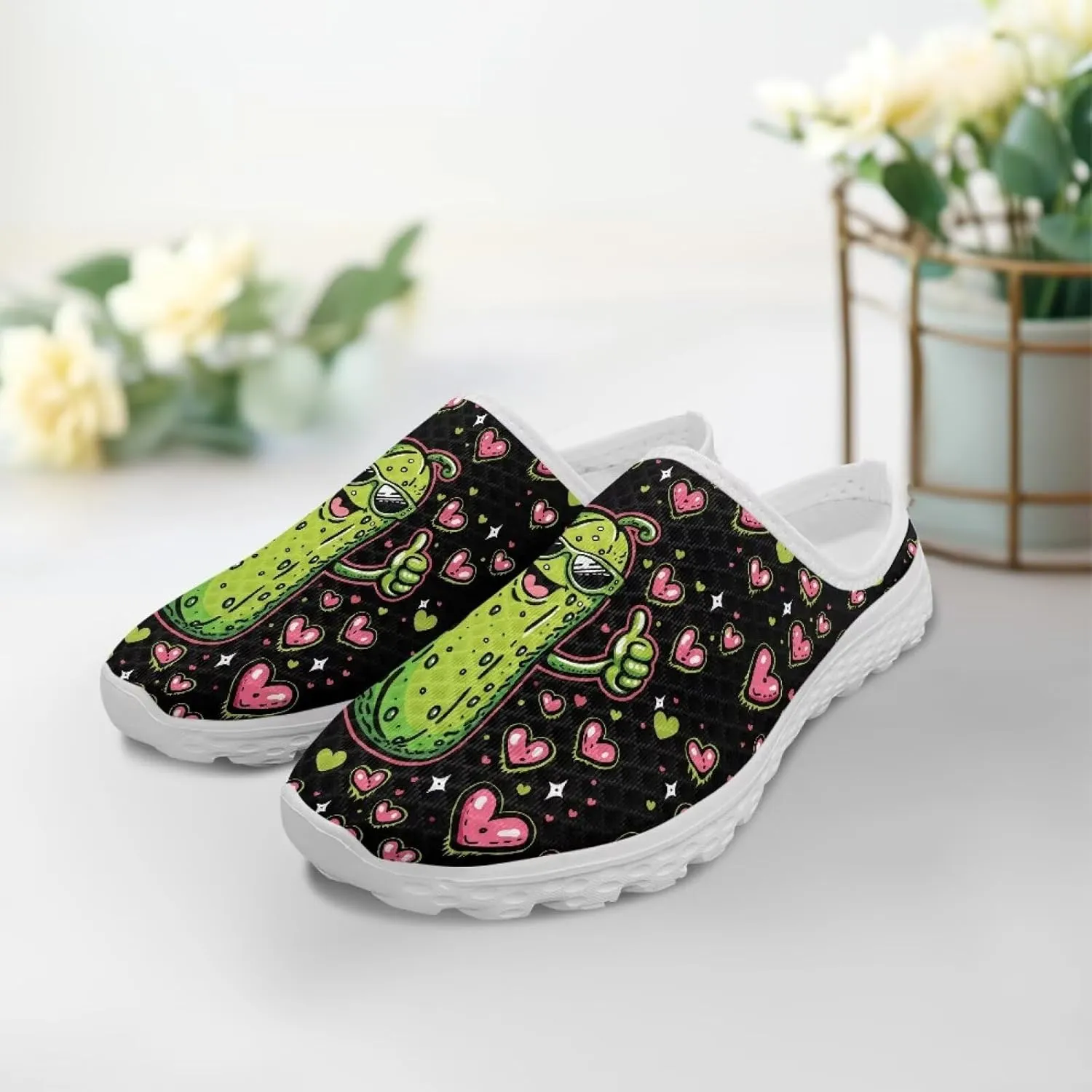 GOSTONG Womens Garden Clogs Shoes Slip-On Backless Mules Mesh Breathable Casual Home Slippers Non Slip Walking Shoes Size 6-13.5