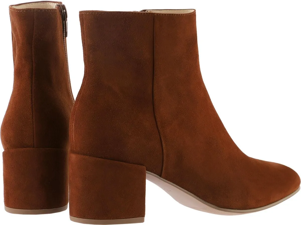 HÖGL Women's Classic Fashion Boot