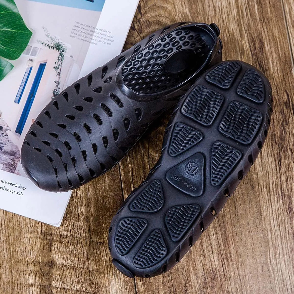 HYDLONGR Men's Women's Lightweight Breathable Non-Slip Garden Sandals Quick-Drying Hole Water Shoes Beach Kayaking Shoes