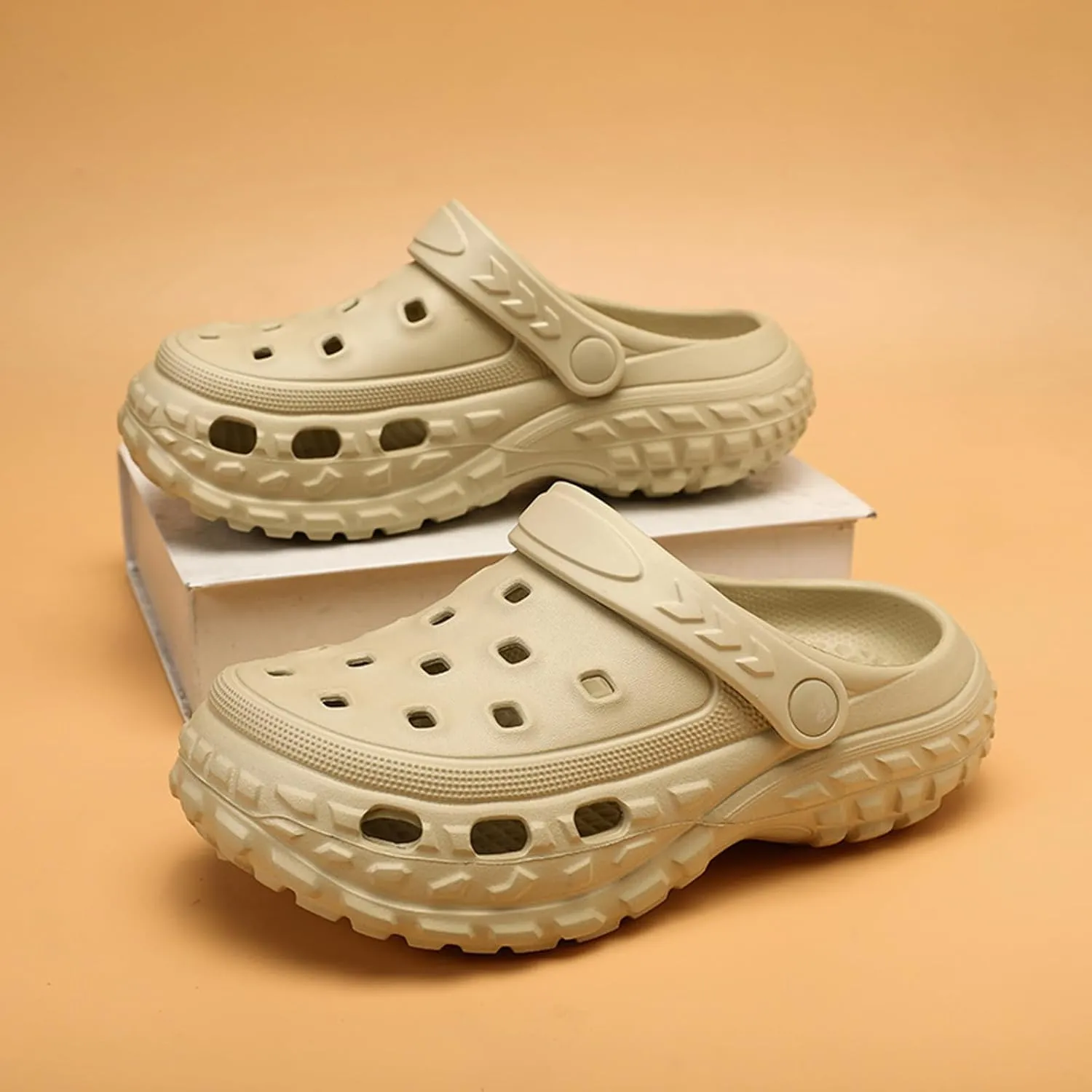 ihinzry Kids Cute Clogs Toddler Gardener Shoes Summer Mules Clog Slip on tyre Sandals Outdoor Slippers