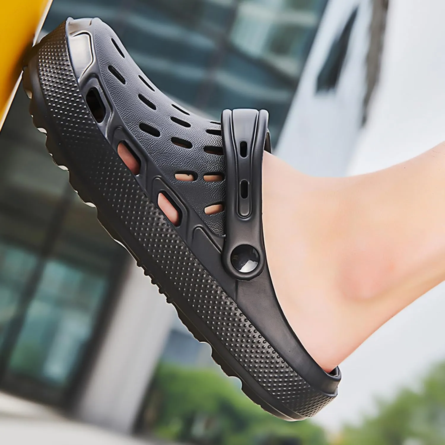 ihinzry Men's Garden Clogs Classic Mules Clog Slip On Water Shoes for Men Summer Beach Pool Sandals for Outdoor