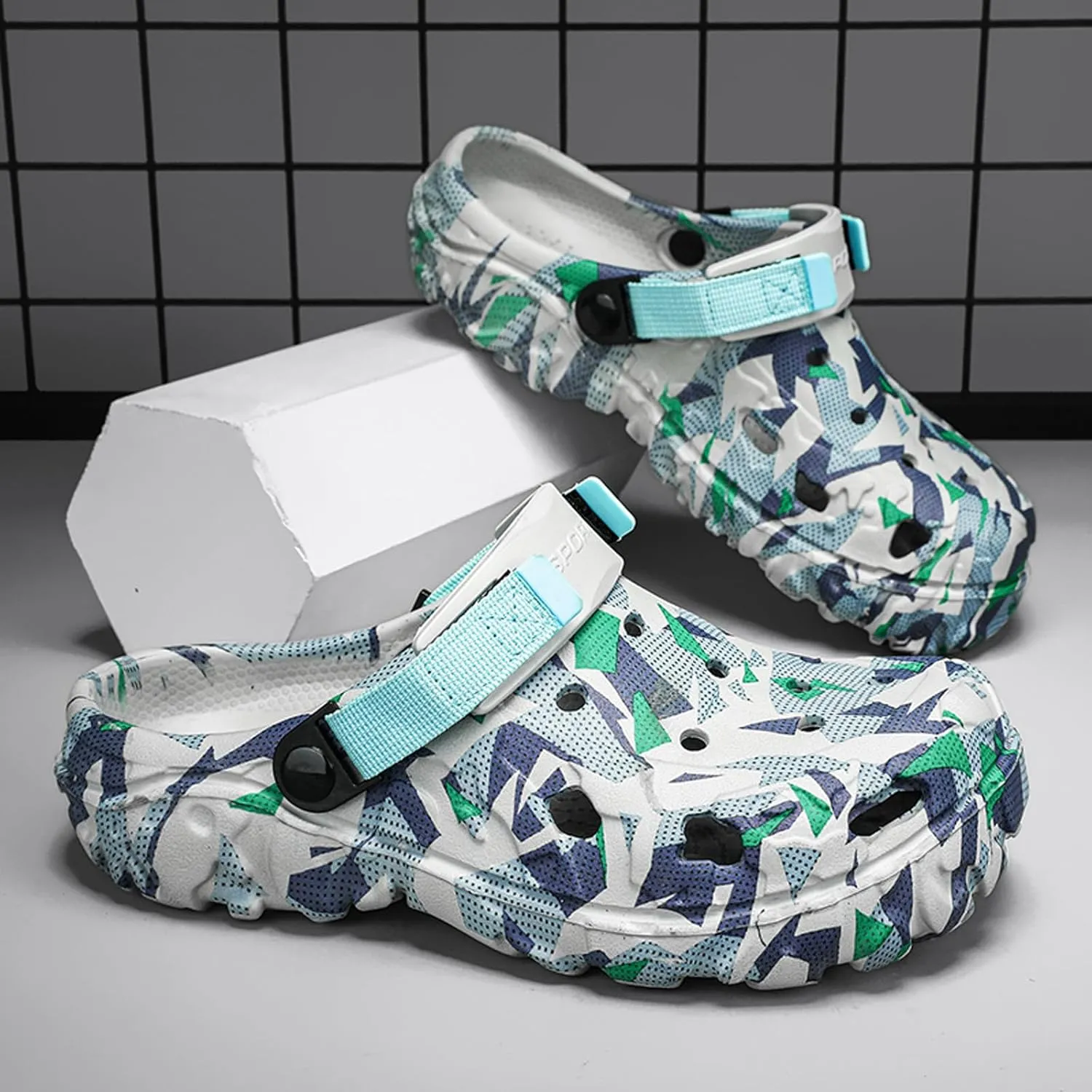 ihinzry Men's Garden Clogs Graphic Mules Clog Slip On Beach Sandals for Men Outdoor Slippers with Adjustable Strap