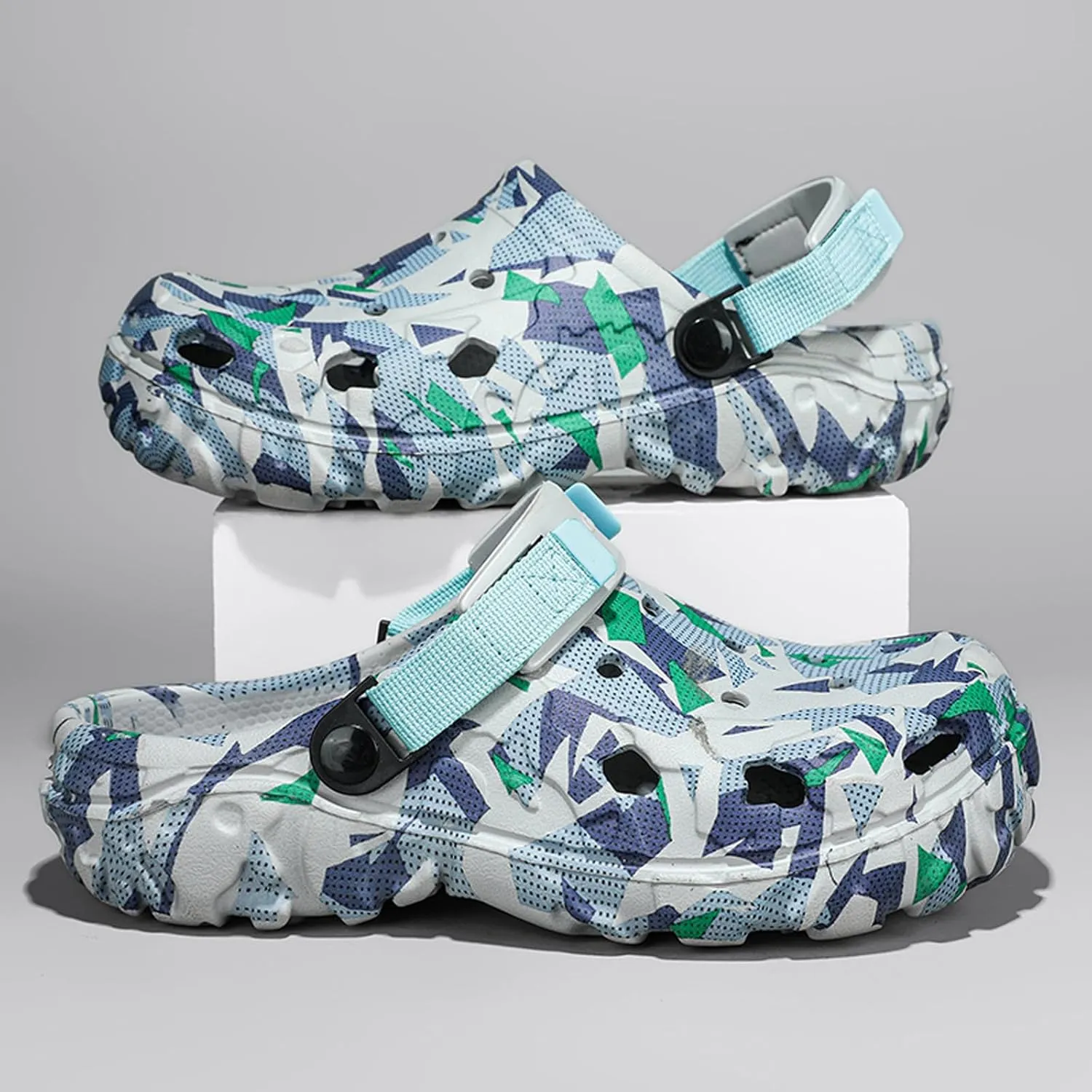 ihinzry Men's Garden Clogs Graphic Mules Clog Slip On Beach Sandals for Men Outdoor Slippers with Adjustable Strap