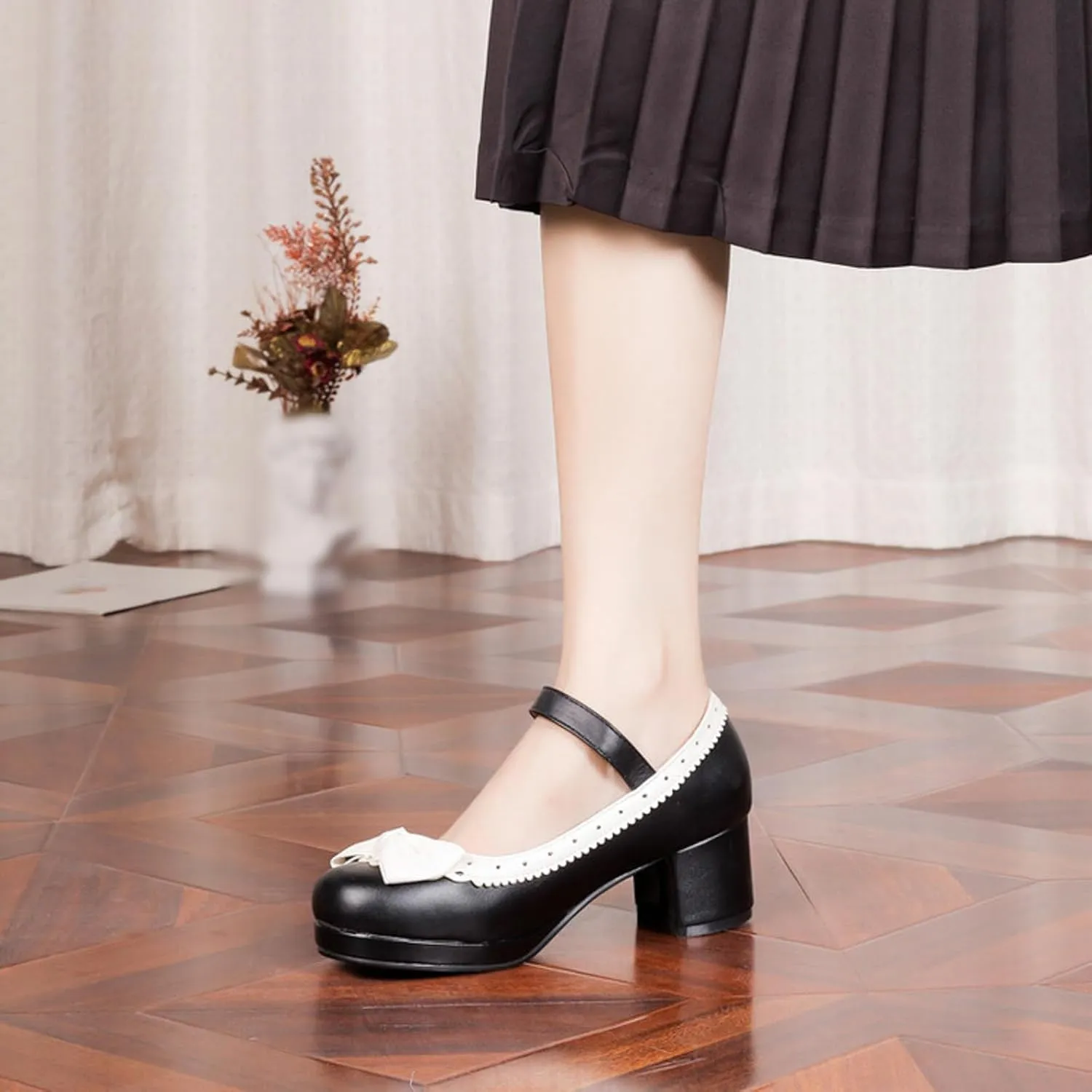 Ladies Retro Single Shoes Chunky Heel Mary Jane Shoes Bowknot College Style Large Size Square Wide Width Womens Sandals