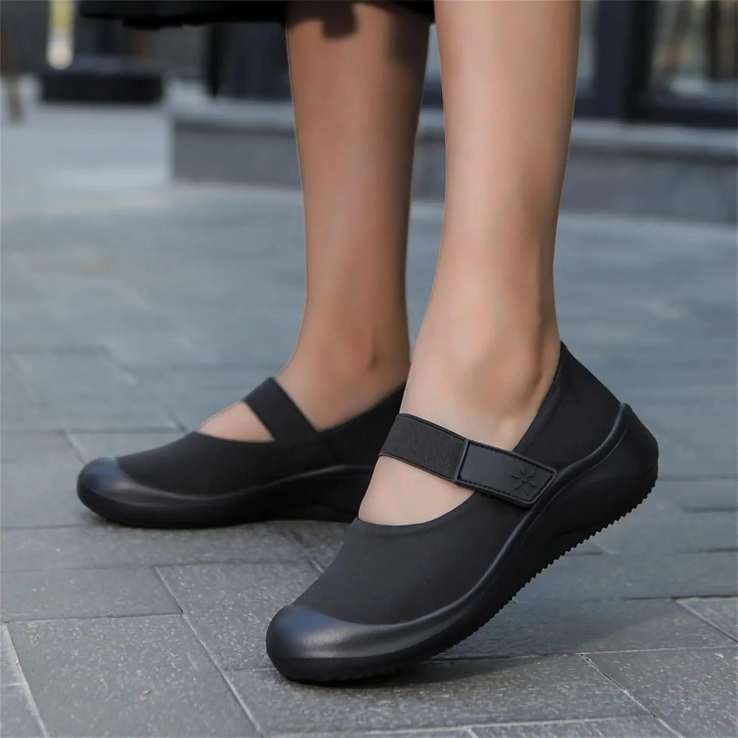 Ladies Summer Fashion Thin Lazy Breathable Thick Bottoming Hollowed Out Comfortable Outdoor Low Shoes for Women Casual (Black, 7.5)