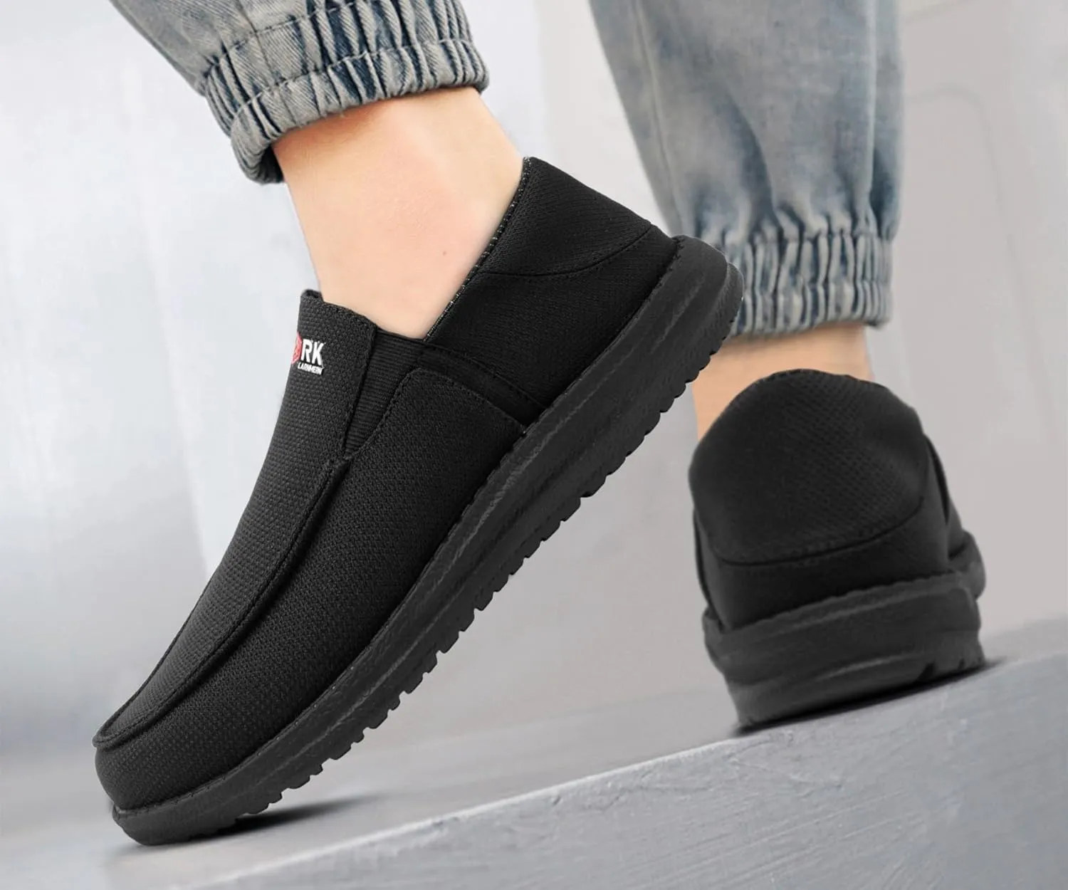 LARNMERN Steel Toe Slip On Work Shoes Mens Safety Sneakers Walking Shoe Lightweight Steel Toe Loafers