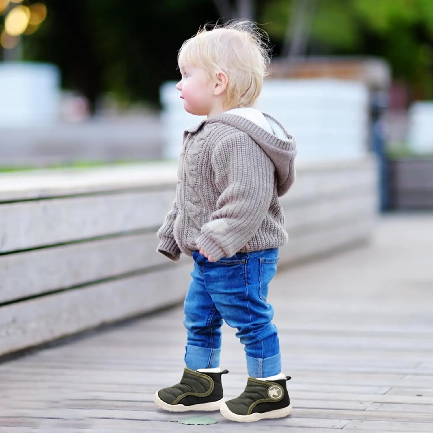 LeIsfIt Toddler Boots Girls Boys Winter Boots Cozy Fleece Snow Boots Indoor Outdoor Warm Shoes