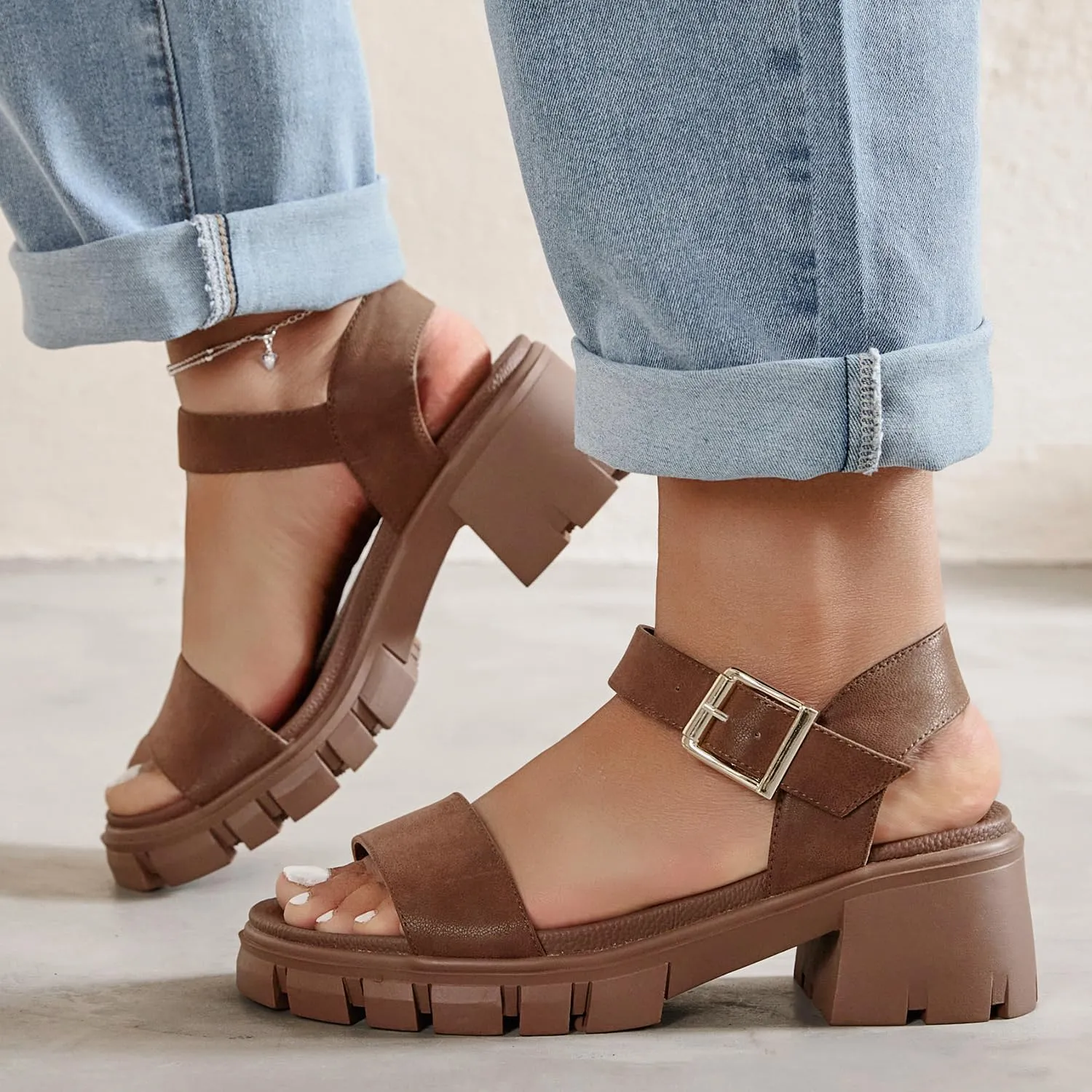 Luoika Women's Wide Width Pump Heel Sandals, Fashion Plateform Block Heel Open Toe Sandal with Adjustable Ankle Strap Women's Casual Summer Shoes.