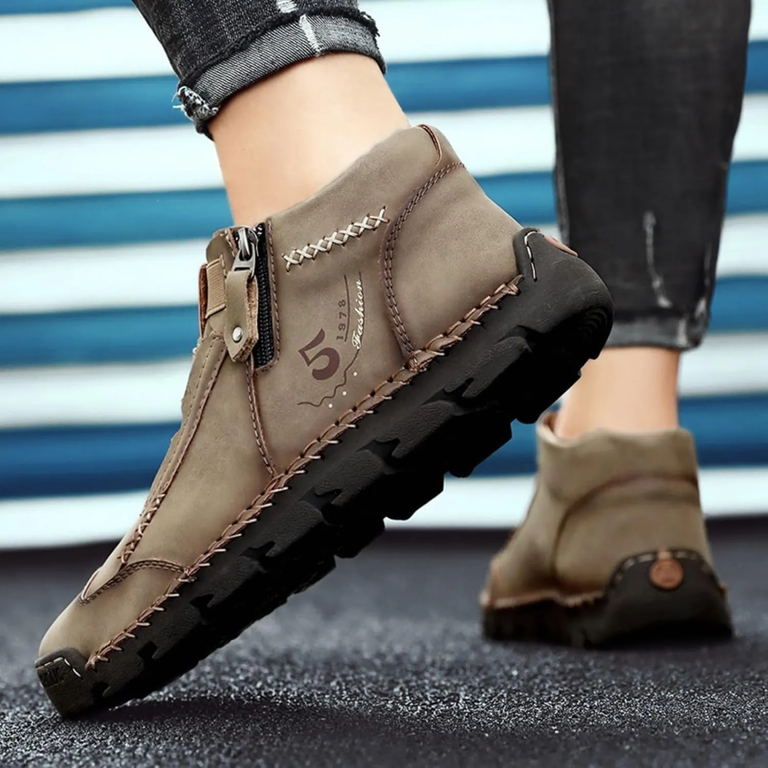 Mens Retro Leather Slip-On Chukka Ankle Boots with Side Zipper Casual Non-Slip Round Toe Walking Loafers High Top Flat Hiking Driving Boots