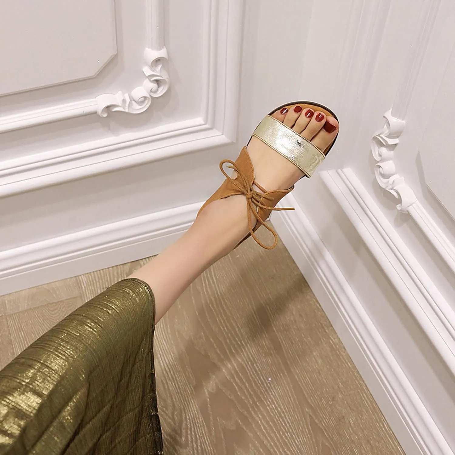 oiangi Lace up Flat Sandals for Women Fashion Leopard Print Strap Hollow Round Toe Open Toe Shoes Summer Comfortable Casual Trendy Ladies Sandalias