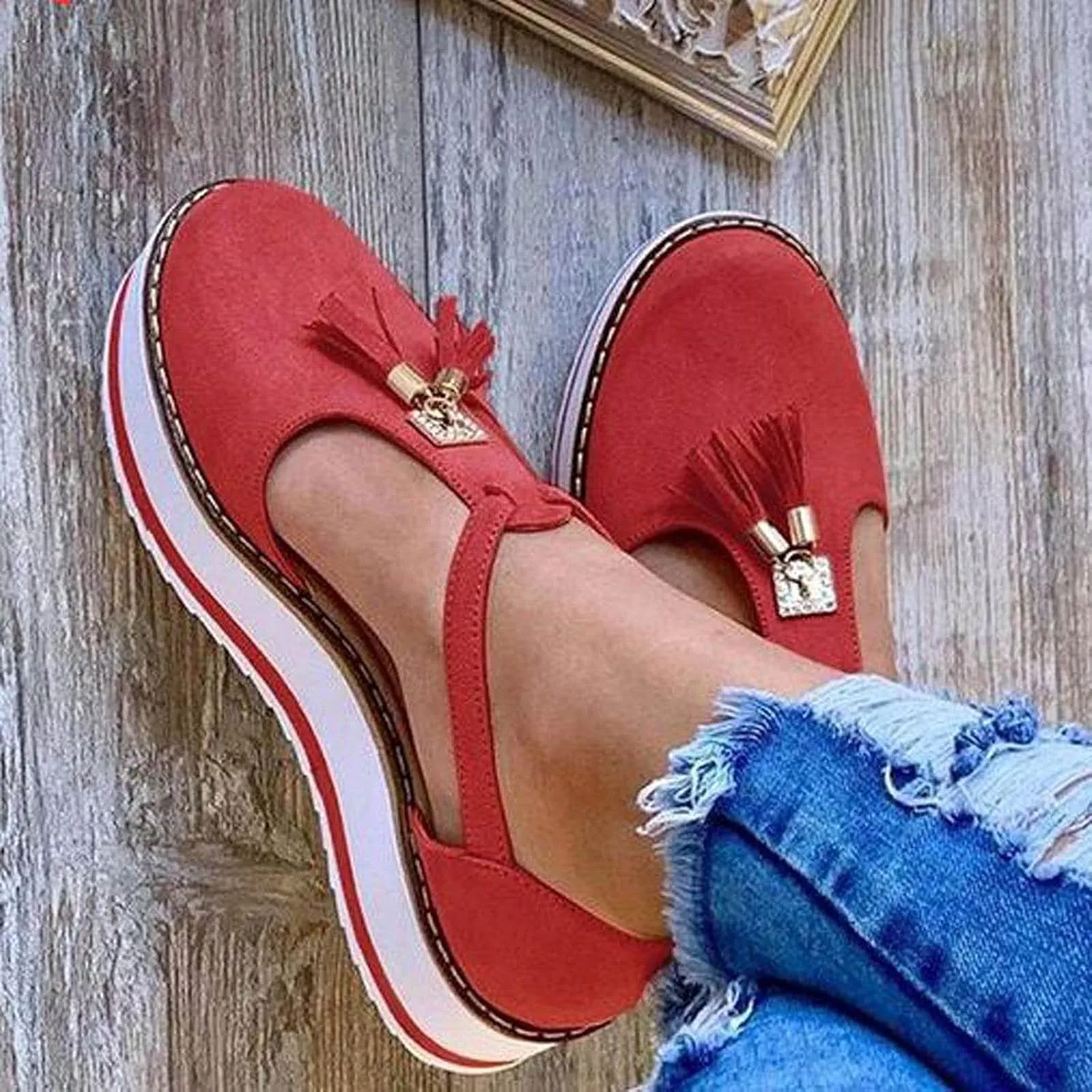 oiangi Womens Shoes Sandals Dressy Fashion Tassel Round Toe Hollow out Flat Pumps Comfortable Thick Bottom Buckle Strap Casual Beach Shoes