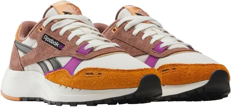 Reebok Unisex-Adult Classic Leather 2400 Sneaker