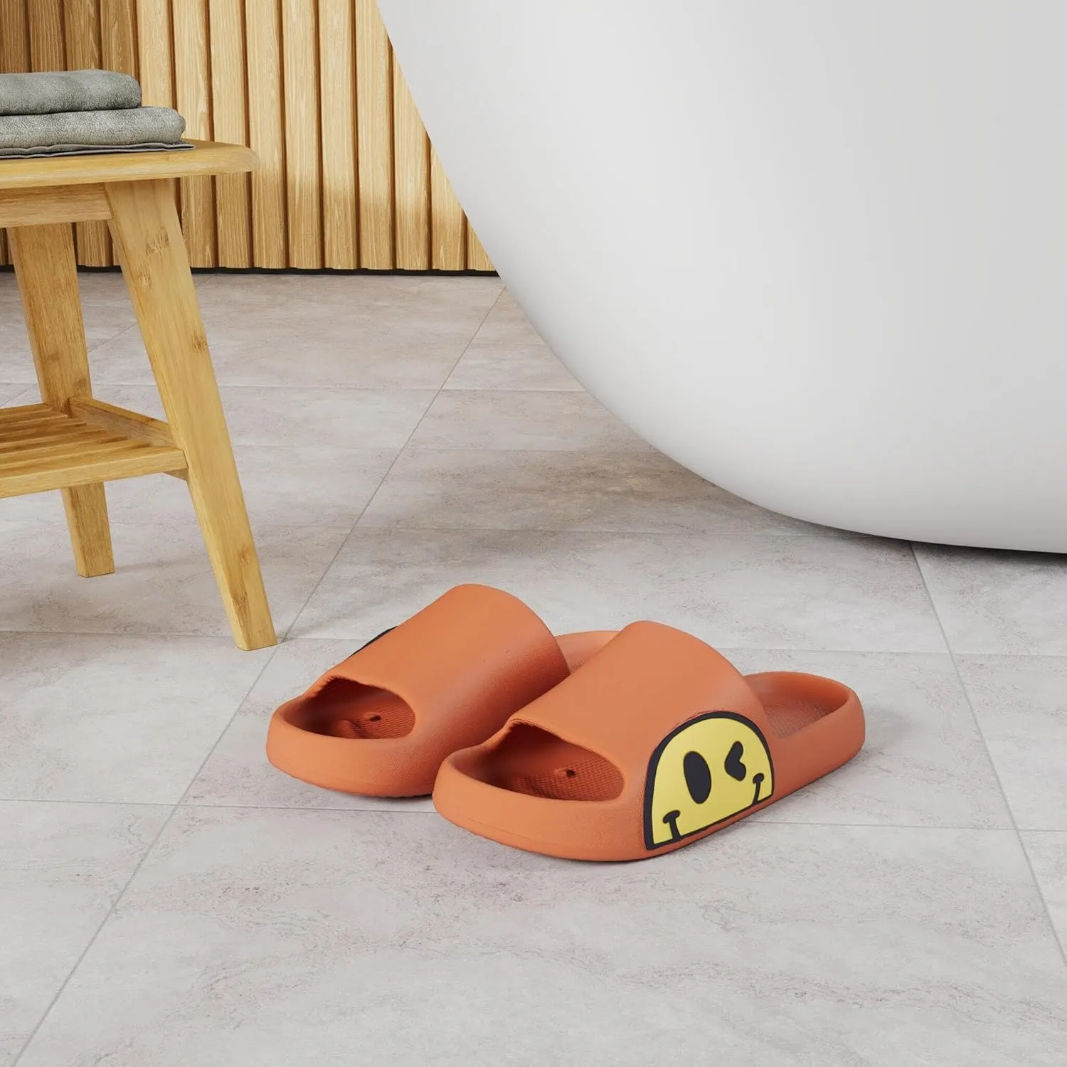Sandals for Girls and Boys,Mens Slippers Sandals for Women,EVA Anti-Slip Indoor & Outdoor Kids Slippers Smile Face Open Toe Spa Bath Pool Gym House Casual Shower Shoes