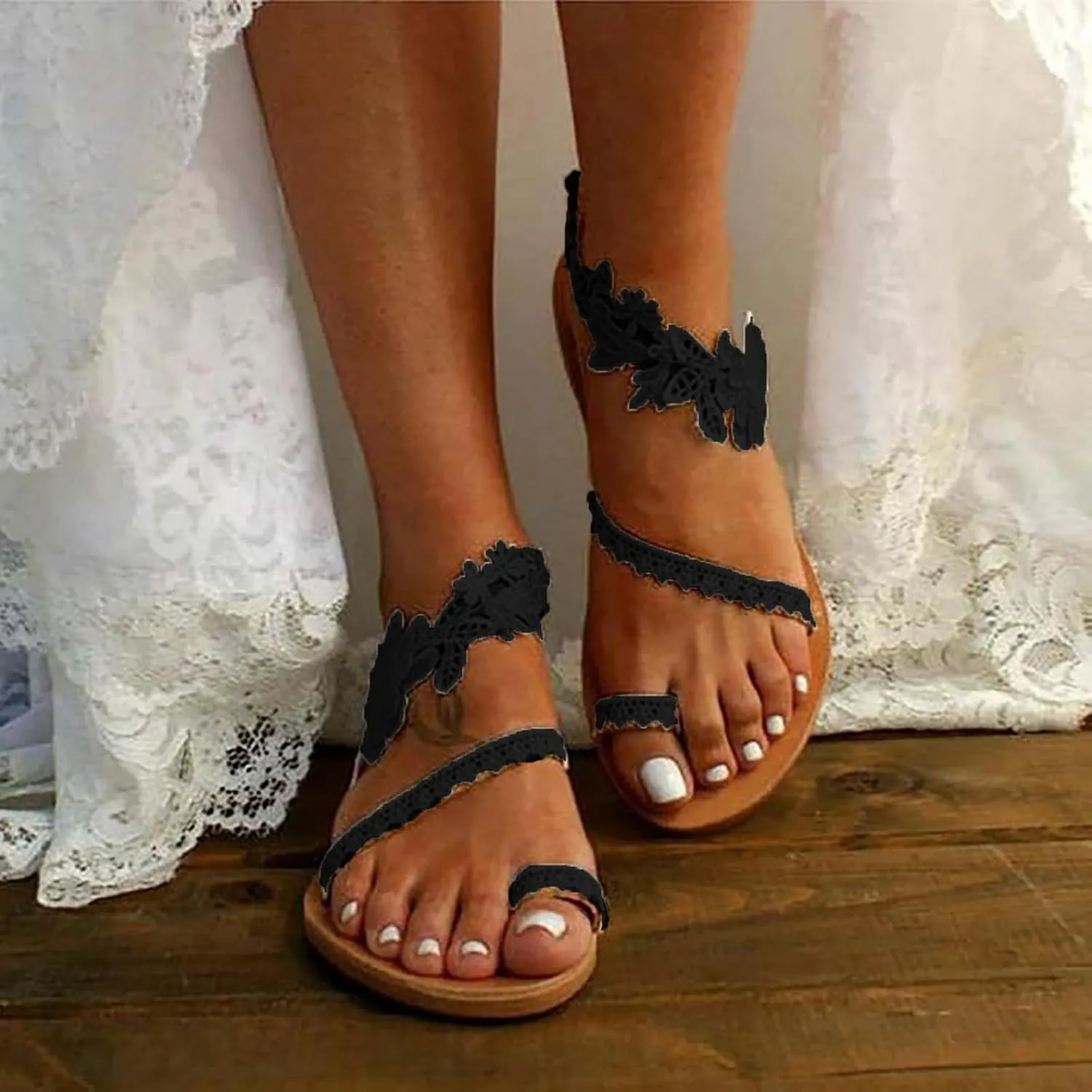 Sandals for Women Dressy Wedding Pearl And Rhinestone Strappy Beach Shoes Bohemian Lace Flower Sandal Summer Flat
