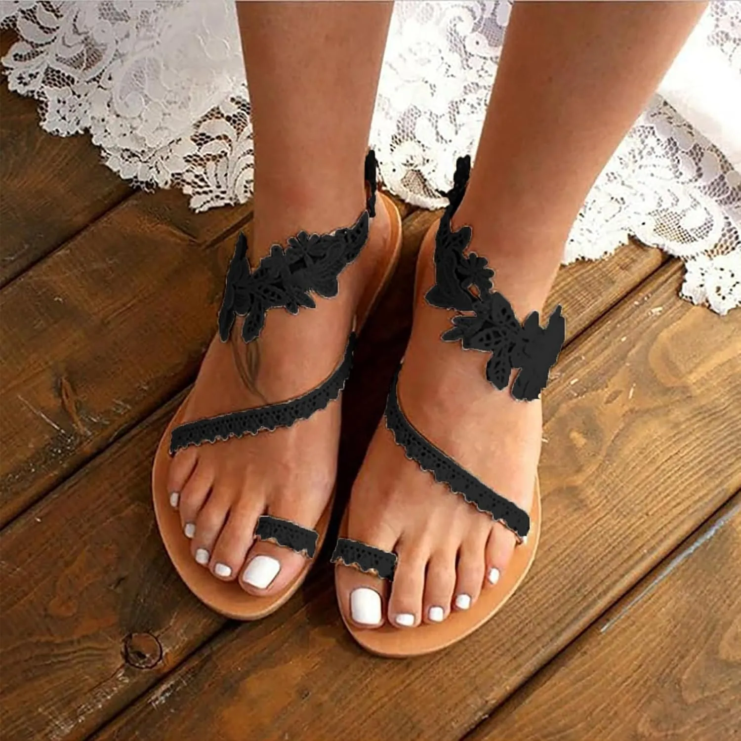 Sandals for Women Dressy Wedding Pearl And Rhinestone Strappy Beach Shoes Bohemian Lace Flower Sandal Summer Flat