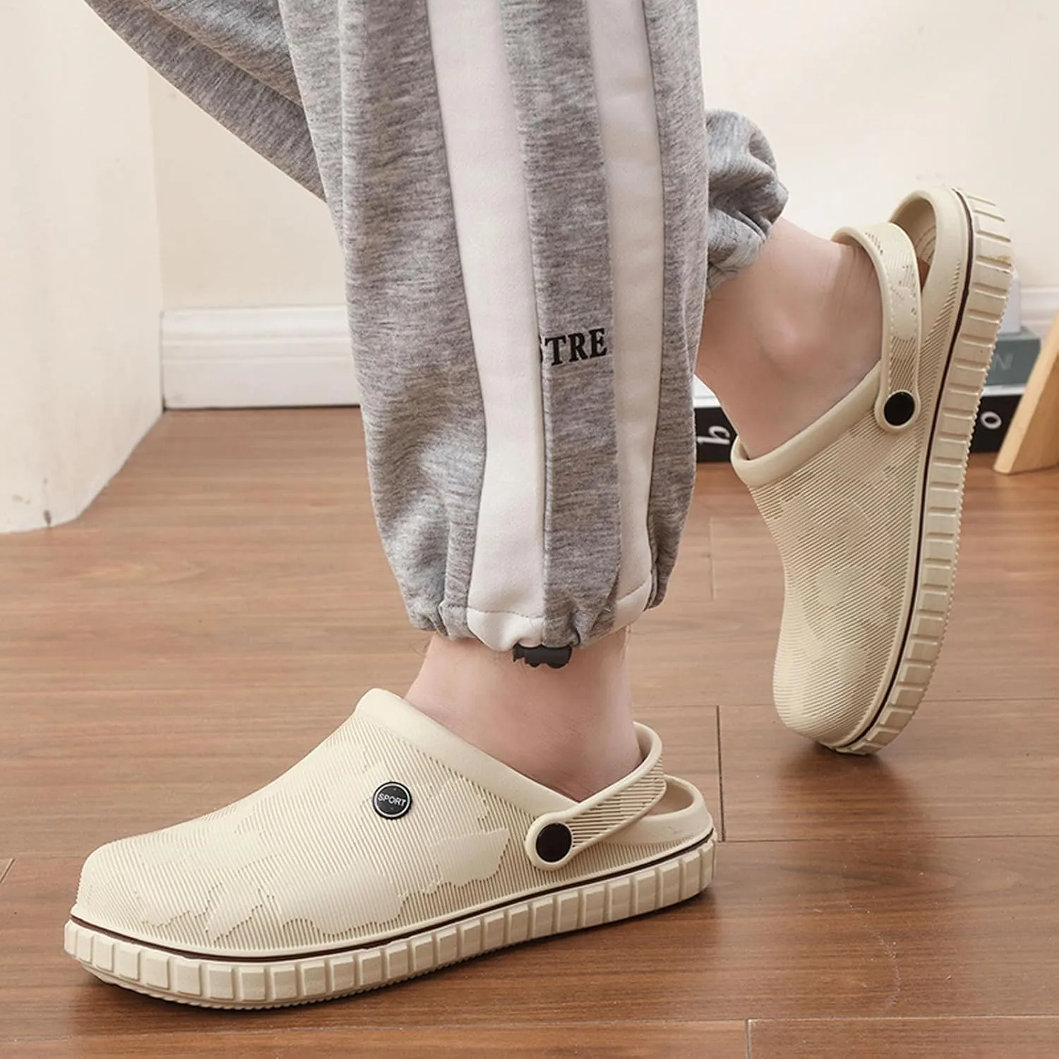SECHRITE Mens Clogs Mules Slip on Garden Work Nurse Water Shoes for Men Non Slip Waterproof Closed Toe Clogs Sandals for Kitchen Office Beach Fishing