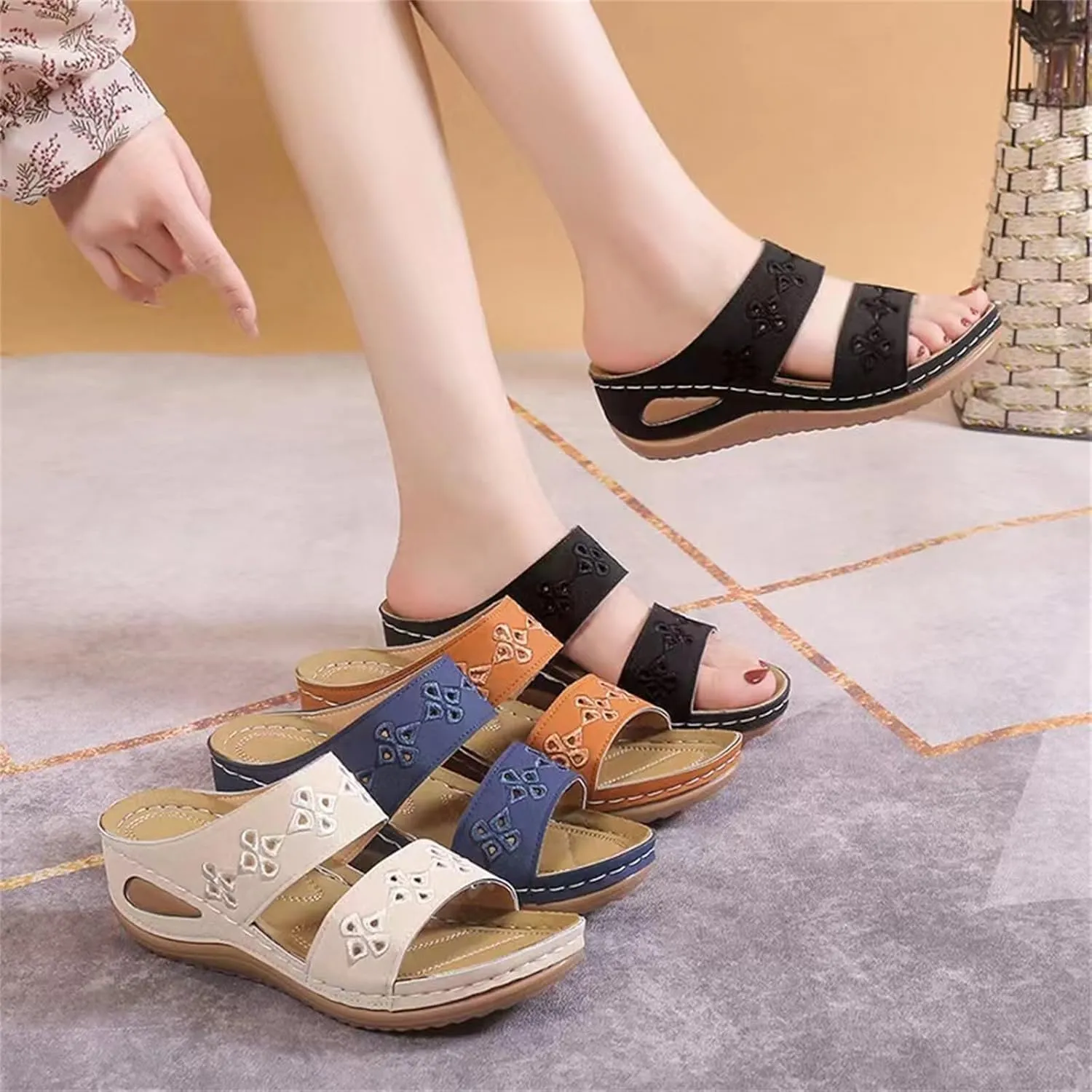 Slip On Wedge Sandals for Women Comfortable Casual Summer Ladies Slide Slippers Indoor and Outdoor Thick Sole Open Toe Garden Shoes Crisscross Woven Comfy Dressy Slides Lightweight Platform Sandals