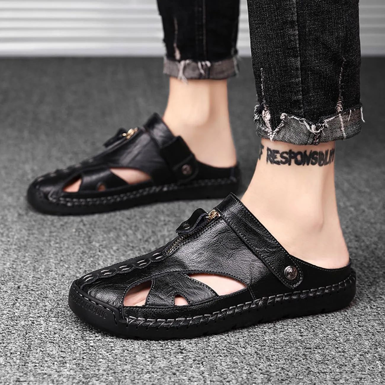 Summer Leather Sandals for Men Closed-Toe Outdoor Beach Shoes Anti-Slip Flat Slide with Arch Support for Everyday