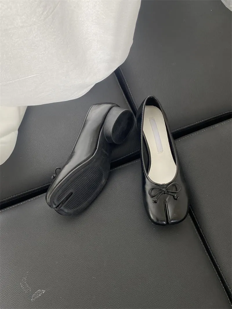 Tabi Shoes Leather Split Toe Loafers Bow Decorated Cute Slip On Low Heel Chunky Block Heels Women Girls - Retro Trendy Casual Comfortable Walking Lightweight All-Match for Daily Wear Standing All Day