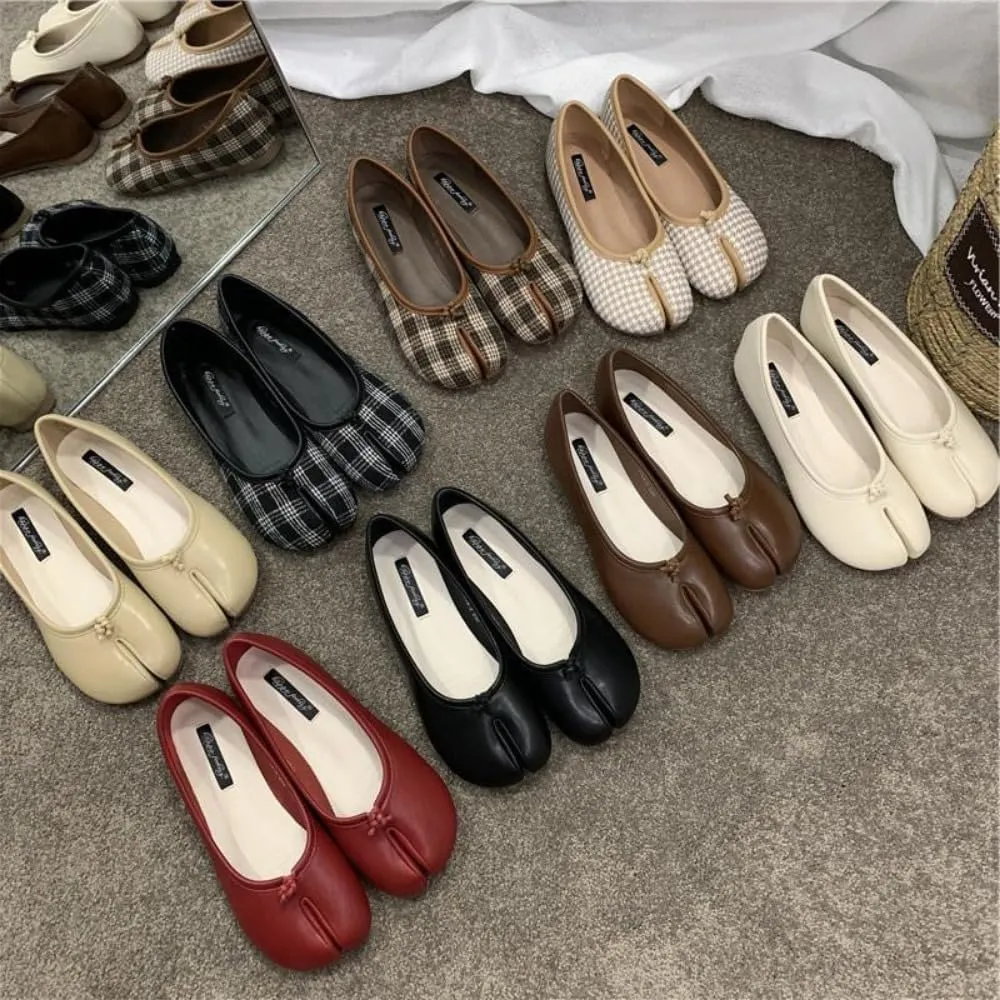 Tabi Shoes Split Toe Loafers for Women Multicolor Emo Shoes Low Heels Cute Ballet Flats Slip on Lightweight Leather No Slip Sole Round Toes Dressy Casual Comfort Walking Slippers Office Business