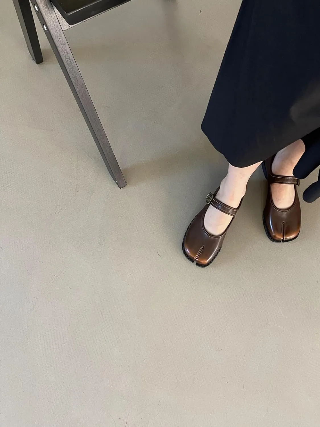 Tabi Shoes Women Mary Janes Ballet Flat Retro - Low Top Split Toe Sandals Cute Casual Comfortable Walking Lightweight Loafers Female Solid All-Match for Daily Wear Beach Travel Business Office
