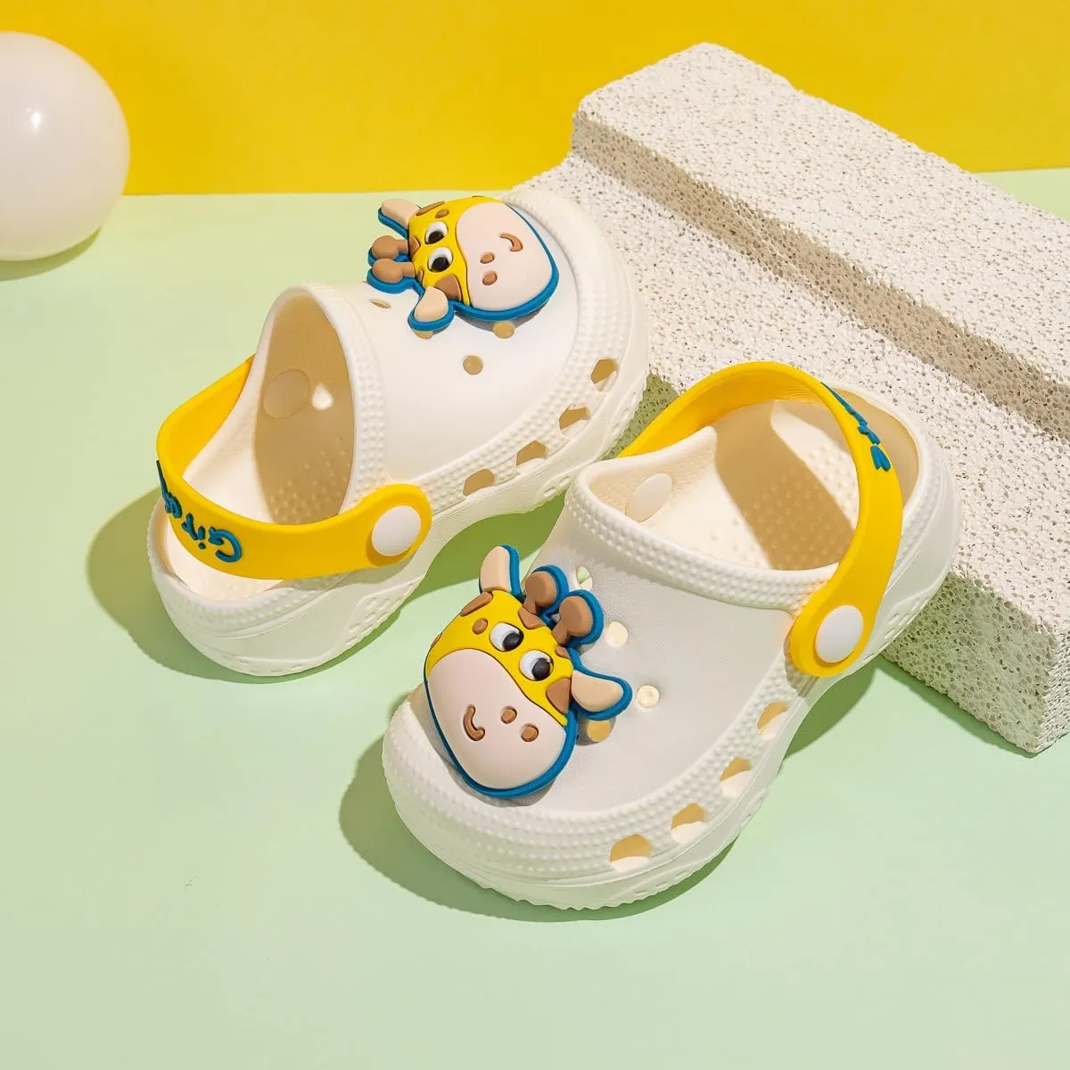Toddler Kids Boys Girls Cute Garden Water Clogs Slip On Sandals Slides Lightweight Slipper Outdoor Summer Swimming Pool Infant Children Beach Pool Shoes