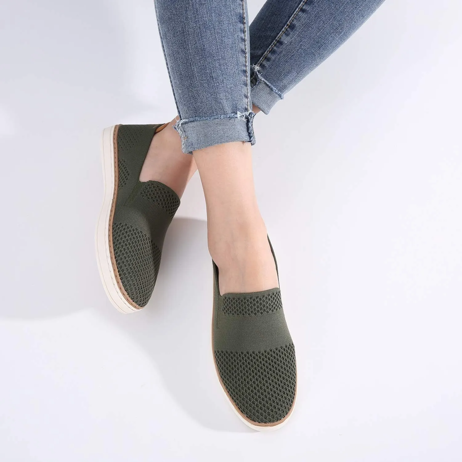 TRULAND Women’s Slip On Sneakers Fashion Tennis Shoes - Breathable Knit Loafers Casual Summer Shoes Comfortable Flats