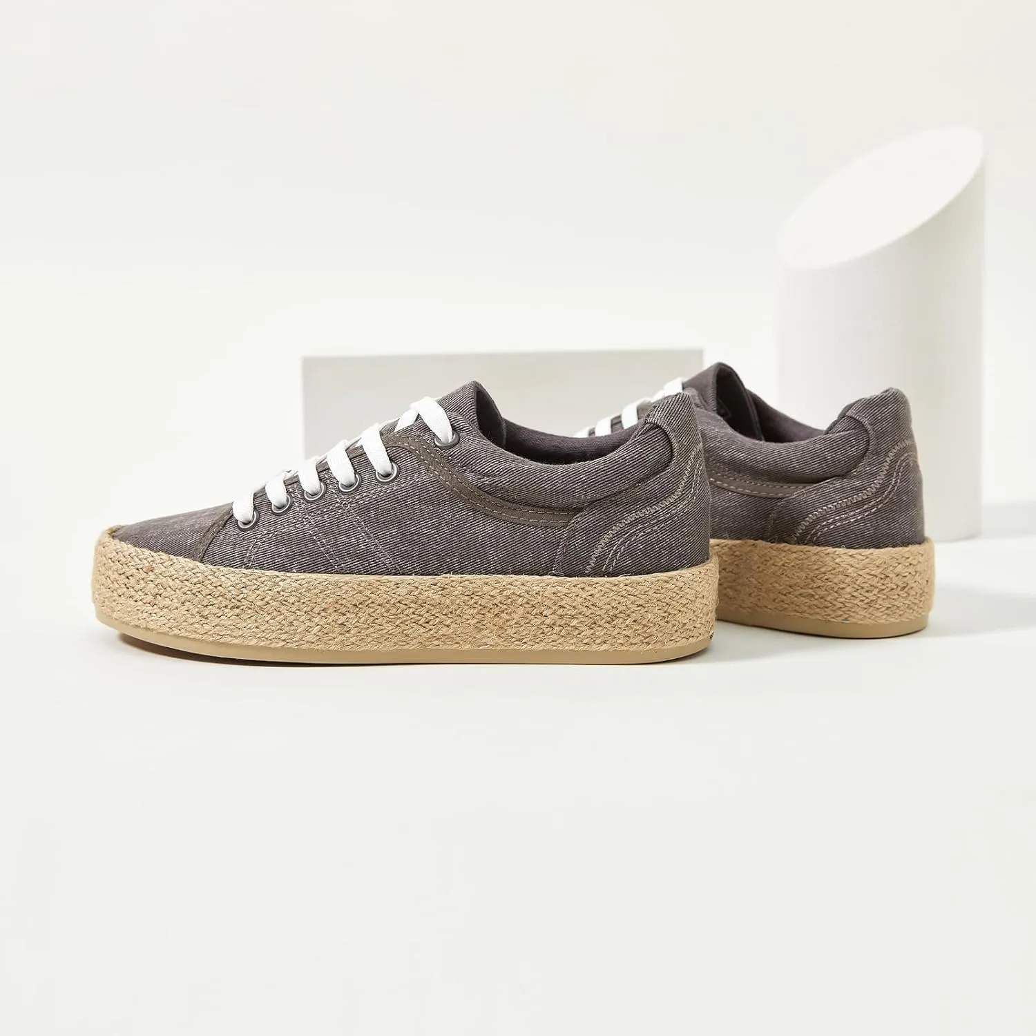 Uoidru Canvas Shoes for Women Platform Sneakers Soft Washed Demin Canvas Sneakers Lace Up Canvas Platform Shoes Low Top Womens Fashion Sneakers