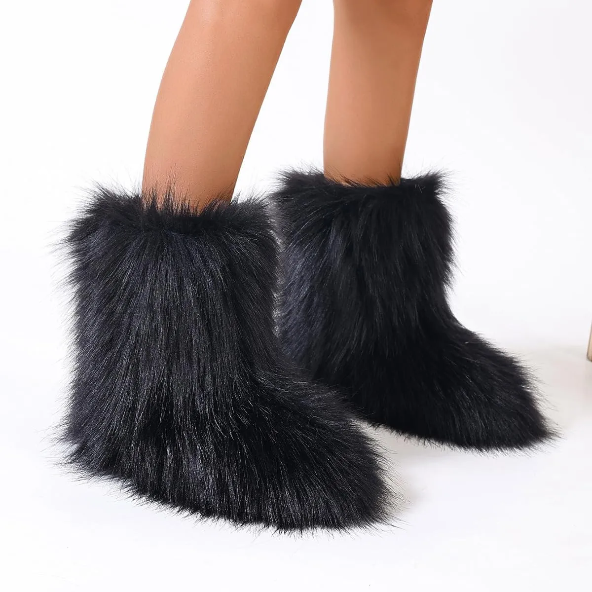 UOQAPRE Faux Fur Boots for Women Snow Boots Fuzzy Leg Warm Boots Furry Mid-Calf Boots Warm Comfortable Outdoor Flat Shoes