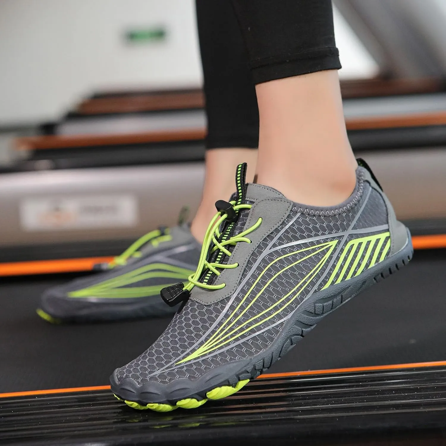 Water Shoes Men Women Adult Quick-Dry Non Slip,Aqua Sock Barefoot for Beach Swim River Pool Lake Hiking Kayaking Surfing Men's and Women's Beach Diving Shoes Summer Sneaker Indoor Yoga Sports Shoe