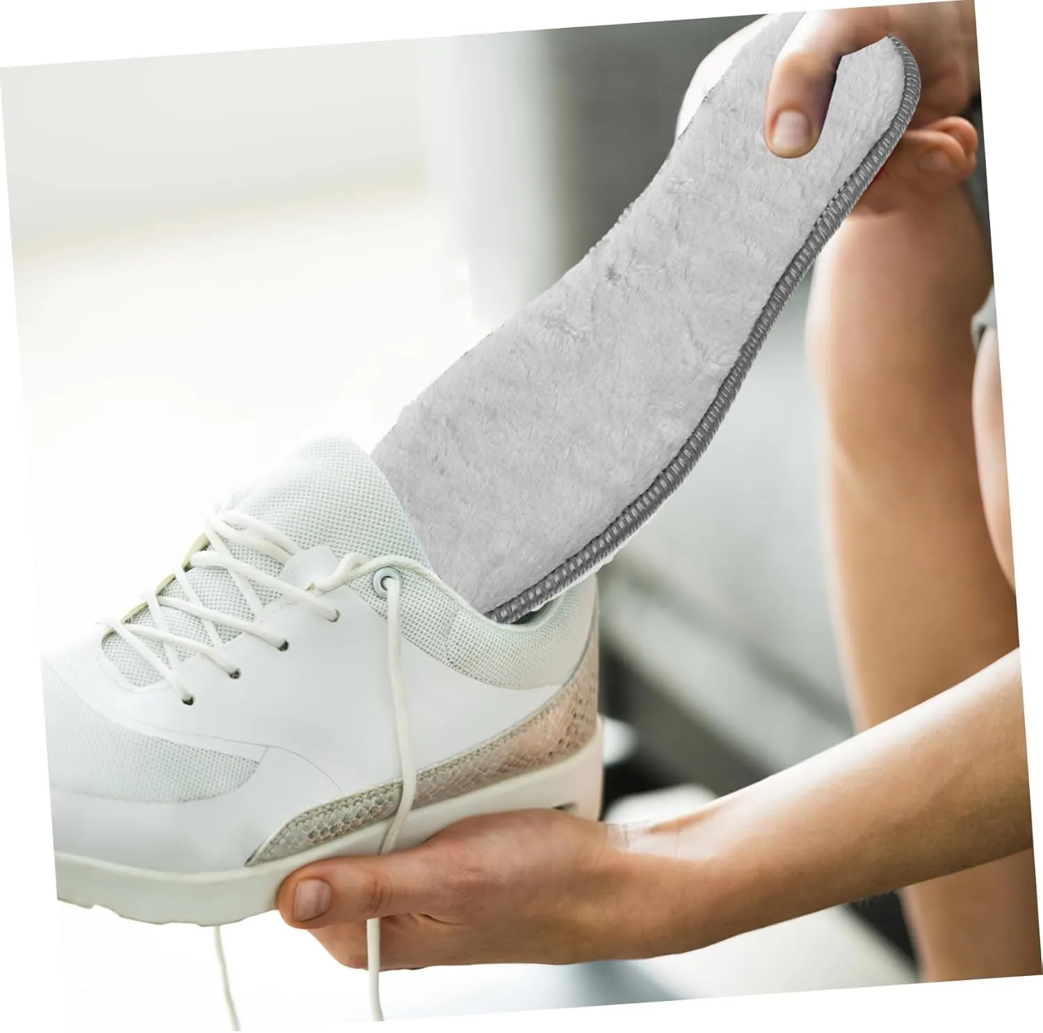 Winter Fluffy Shoe Inserts 4 Pairs Warm Insoles for Women Men Thick Plush Liners Shoe Pads Inserts
