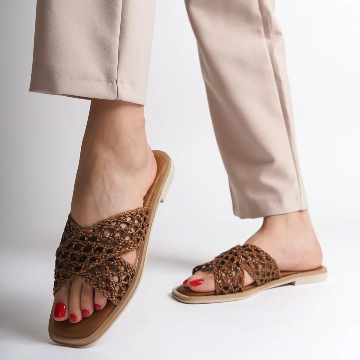 Women Chic Braided Reticular Open Toe Flat Mules Soft Insole Stylish Slide Sandals Slip on Casual Daily Dress Slippers Size 4-16 US