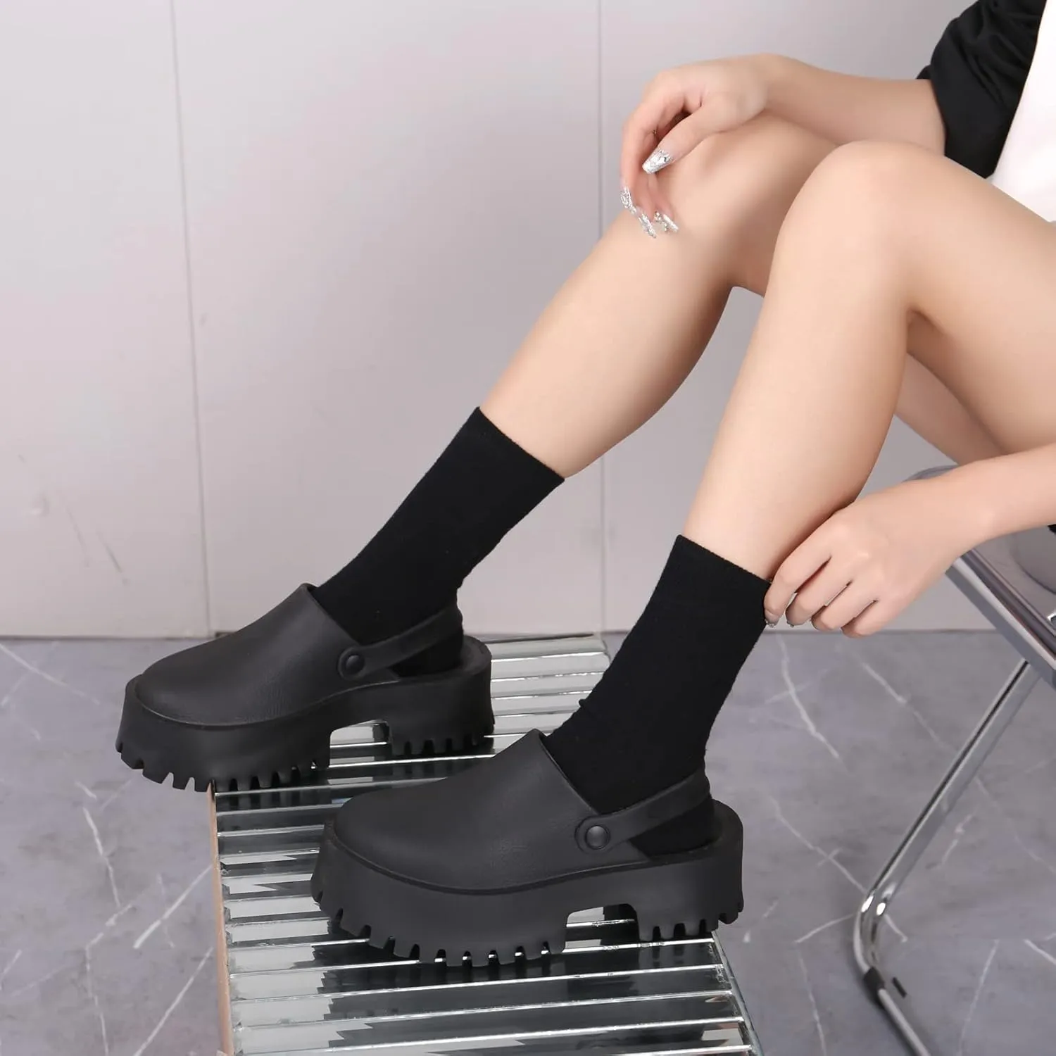Women Platform Thick Soled Slippers,Beige Slip On Clogs Casual Non Slip Home Lazy Waterproof Fashion Sandals