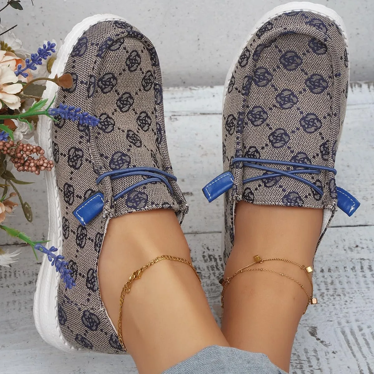 Women's Breathable Canvas Floral Slip On Wide Casual Loafers Outdoor Walking Low Top Sport Knit Deck Shoes Casual Comfortable Round Toe Lace Up Boat Shoes