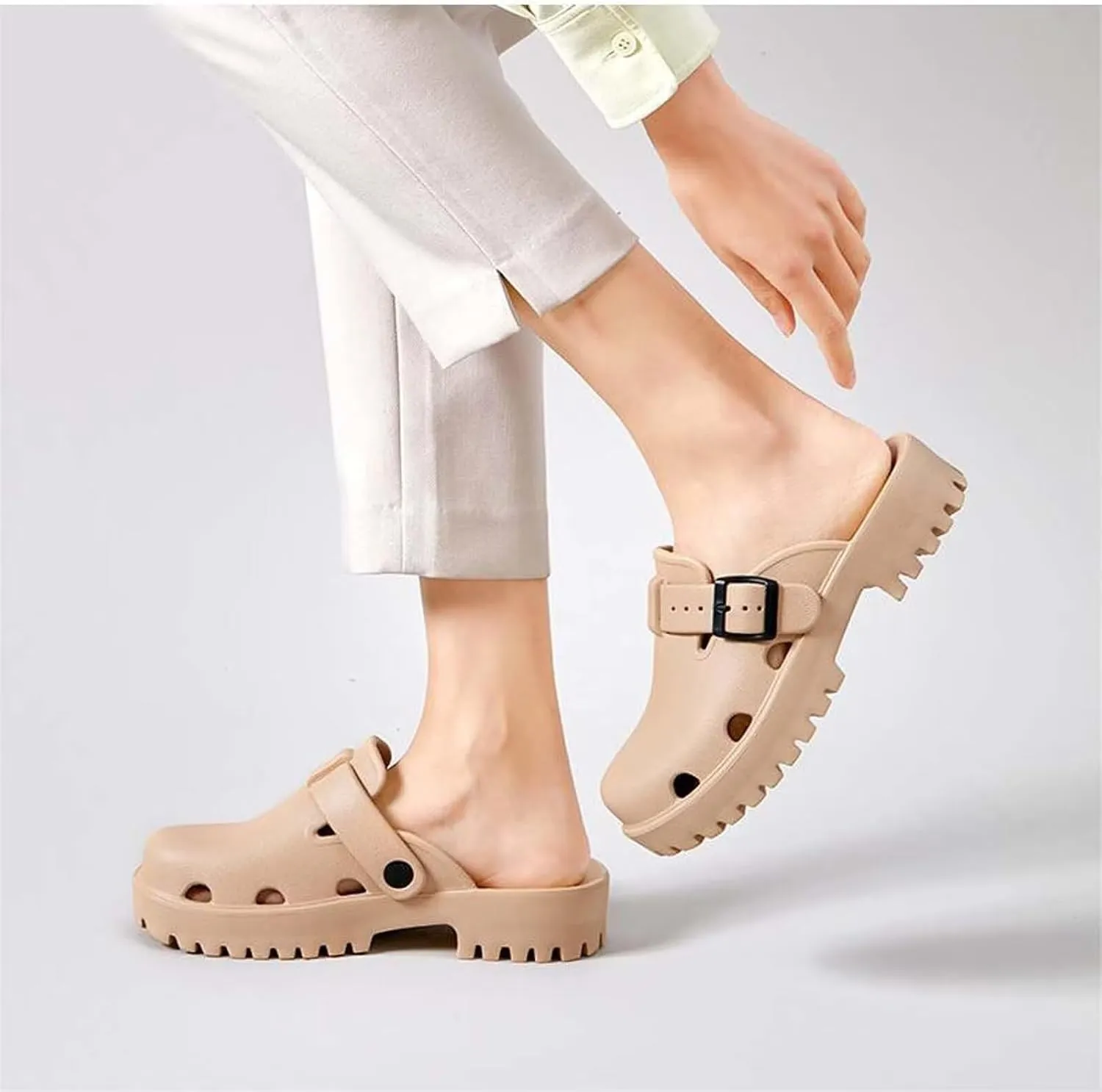 Womens Clogs, Slip on Garden Clog Shoes, Breathable Beach Sandals Adjustable Buckle Arch Support Platform Slides Indoor Outdoor Water Shoes
