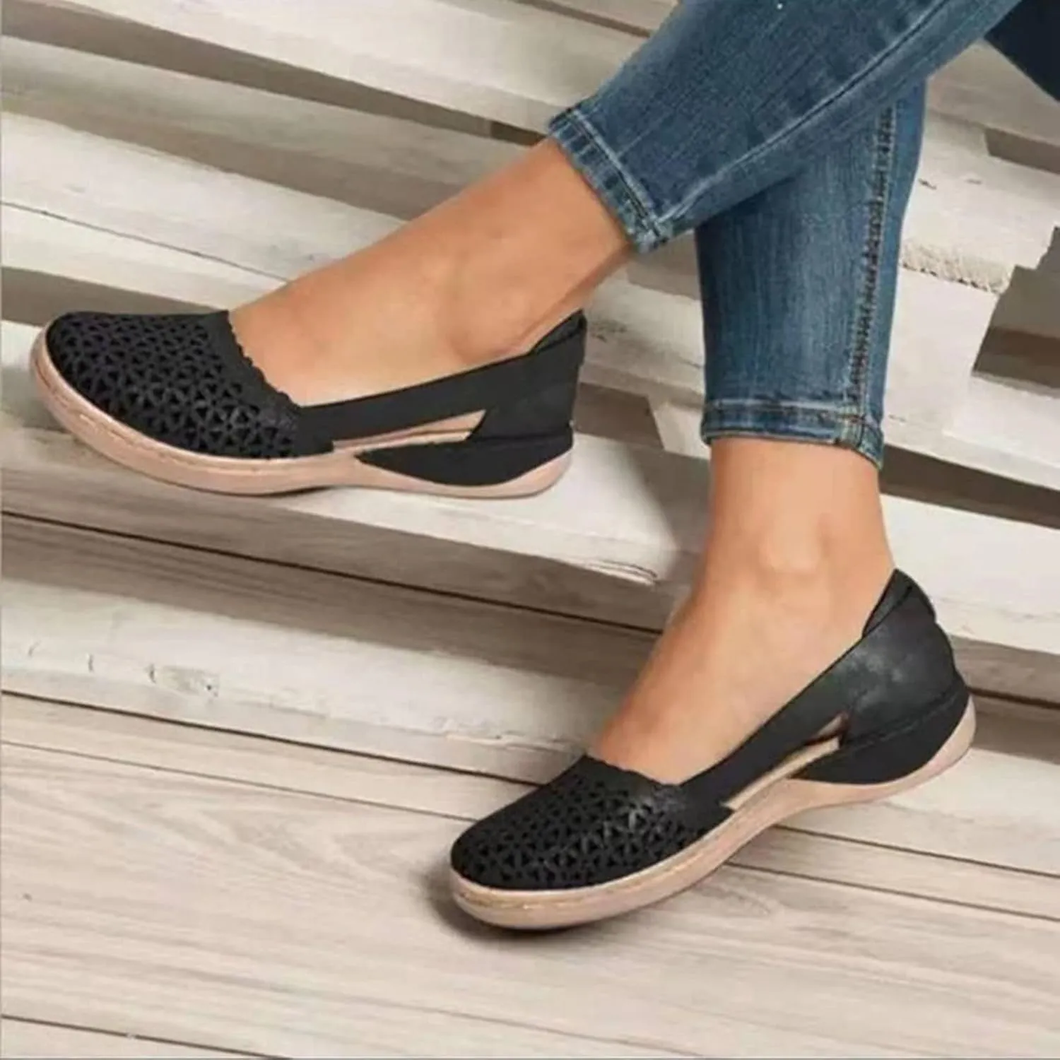 Women's Flats Sandals Bohemian Outdoor Casual Shoes Summer with Arch Support Breathable Sandls