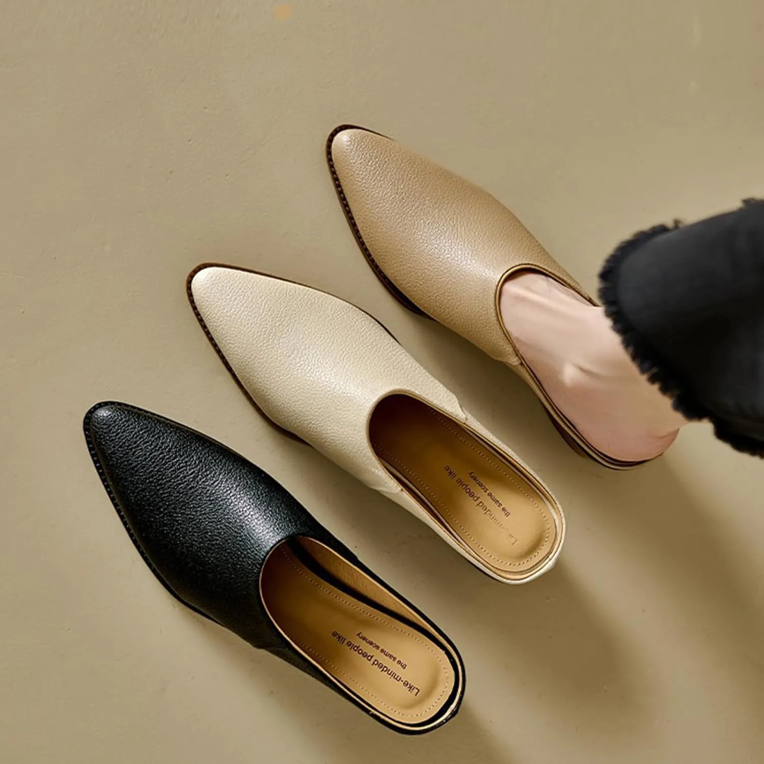 Women's Leather Block Heel Closed Toe Slip-On Mules, Retro Pointed Toe Fashion Office Slippers