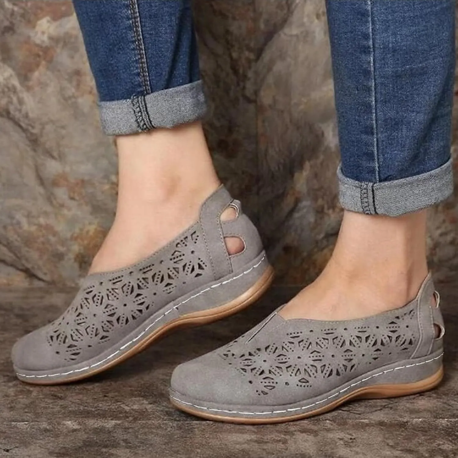 Womens Loafers Comfortable Dressy Wide Width Hollow Out Closed Toe Shoes Breathable Walking Sandals Slip On Summer Sandals Soft Flats for Women Casual Lightweight