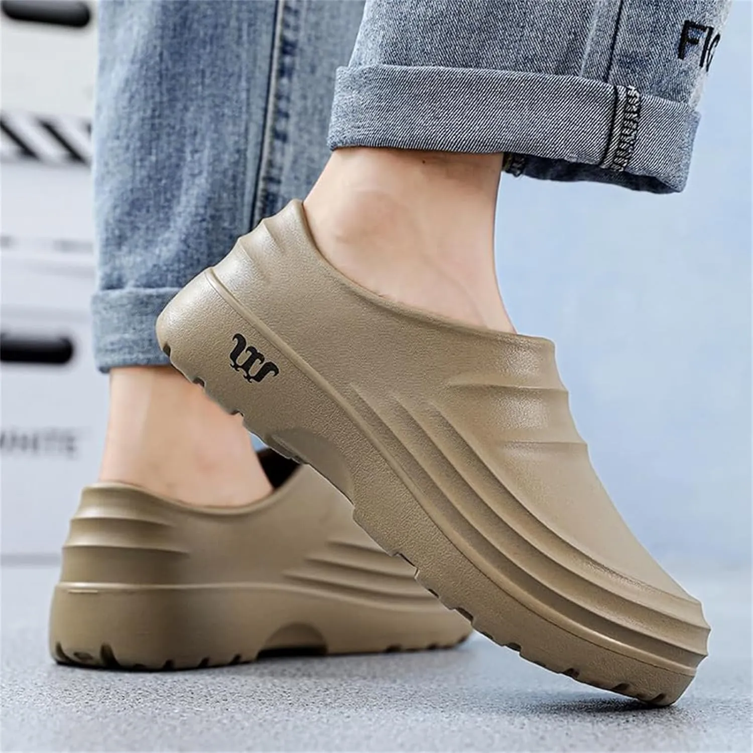 Womens Mens Garden Clogs Shoes,Armadillo Clogs,Non Slip Armadillo Chef Shoes,Nursing Kitchen Food Service Ideal Work Shoe,Outdoor Beach Slippers Orthopedic Arch Support Sandals