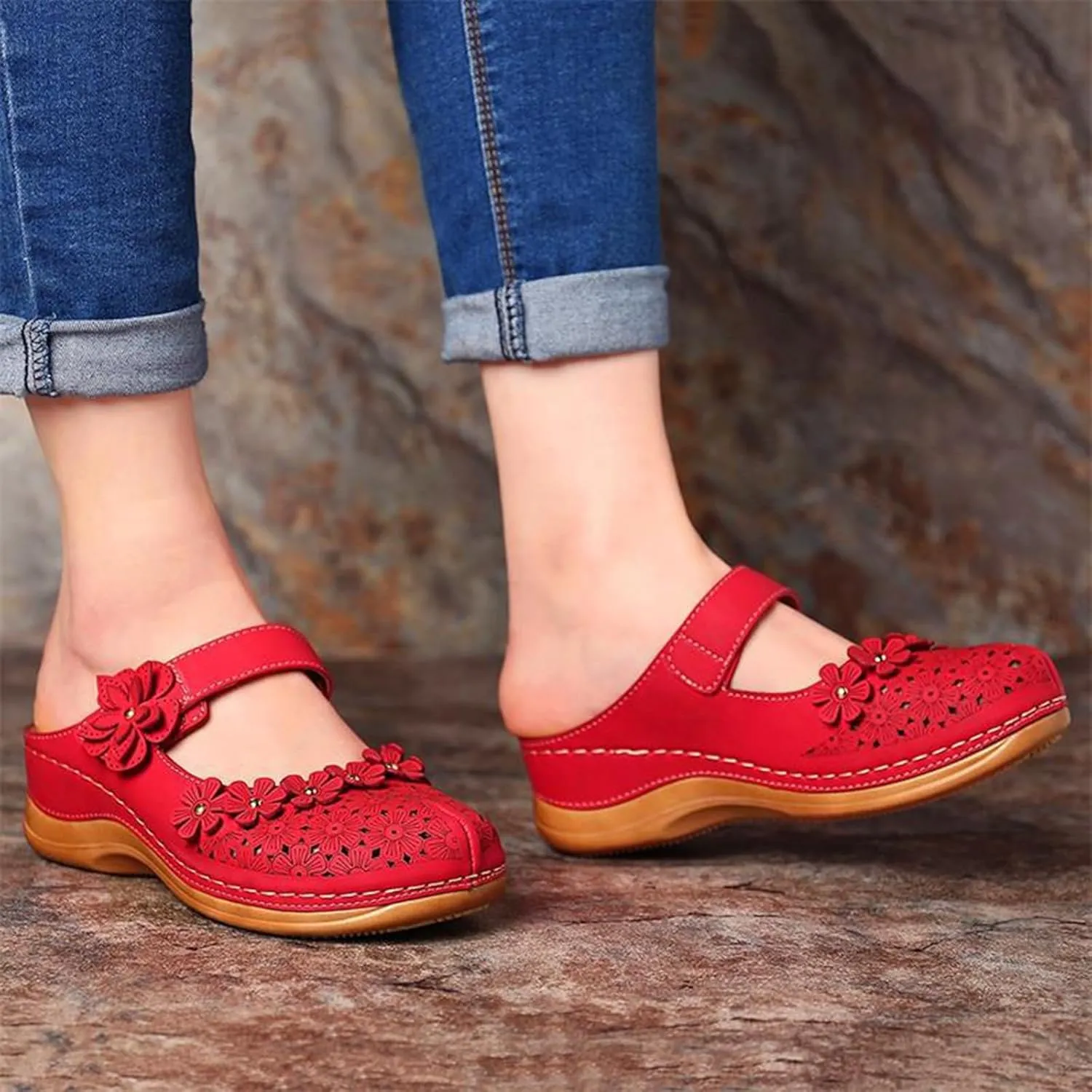 Womens Mule Closed Toe Slip On Clogs Mules Shoes for Women Dressy Summer Casual Wedge Sandals with Adjustable Hook Loop Comfortable Low Heel Orthopedic Sandal Round Head Anti-Slip Soft Bottom Footwear