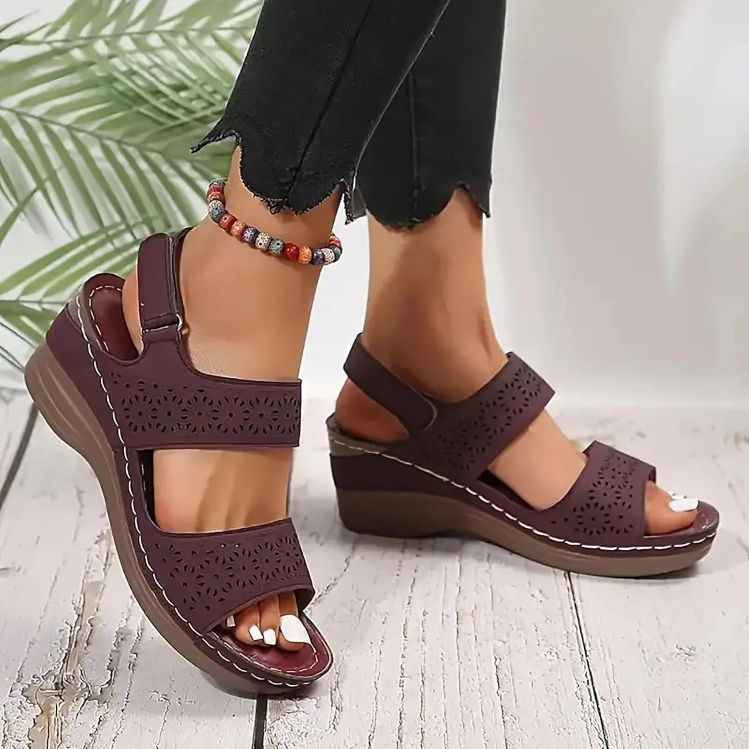 Women’s Open Toe Crisscross Straps Wedge Sandals Orthopedic Dressy Wedges Sandal Walking Casual Beach Slingback Retro Hook Loop Slip-on Slip on Comfort Arch Support Ankle Strap Summer Shoes