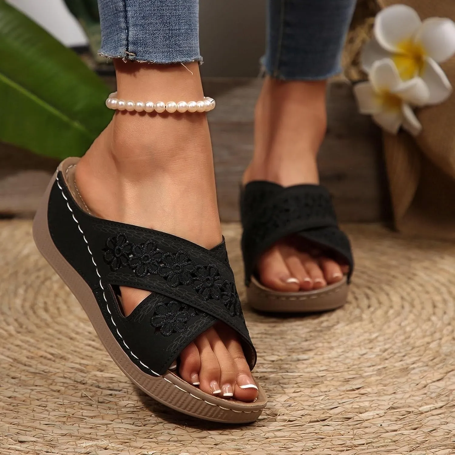 Women's Open Toe Crisscross Woven Comfy Casual Slip On Walking Slide Sandals Buckle Strap Summer Beach Shoe Wedge Dressy Low Heel Comfortable Arch Support Shoes Platform Heels Support Sandal