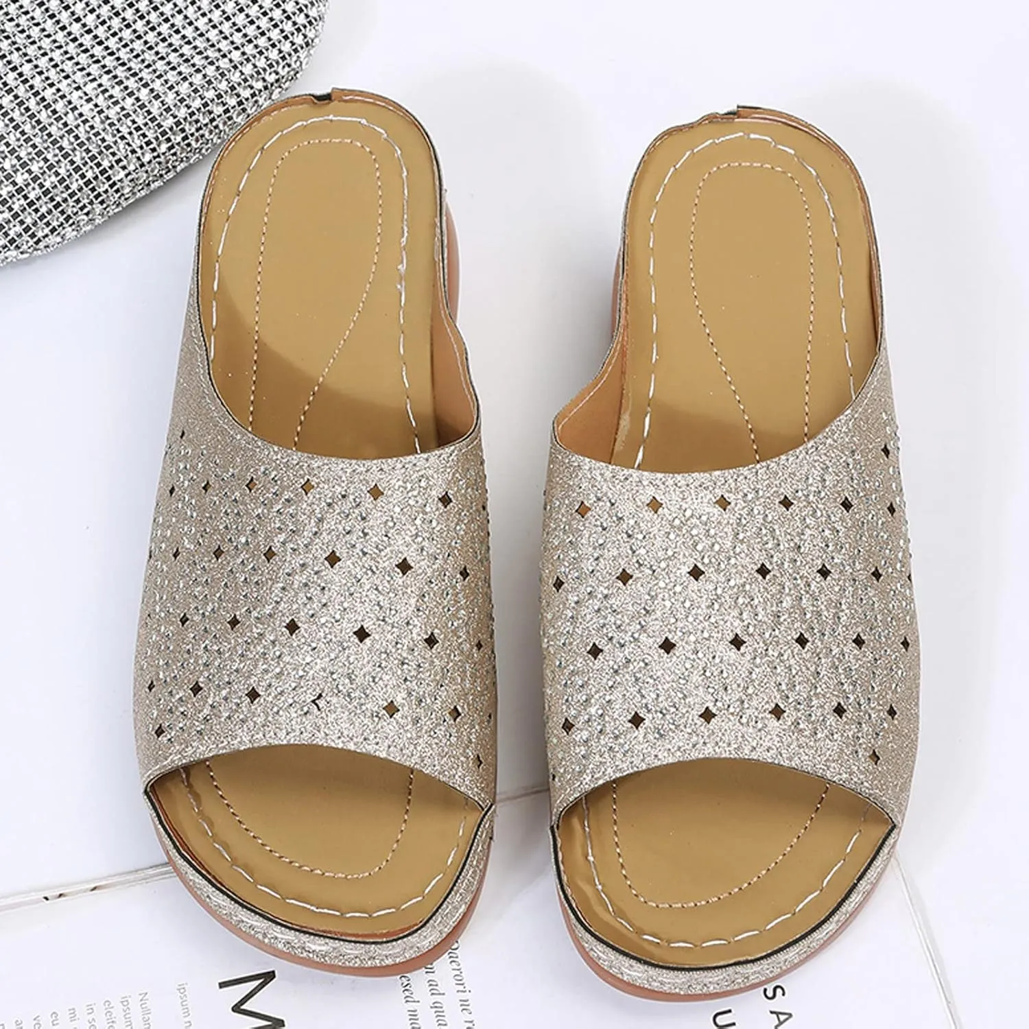 Womens Orthopedic Sandals Comfortable Flip Flops Beach Dressy Wedge Sandal Comfortable Arch Support Orthopedic Shoes 2025 Summer Comfortable Orthotic Wide Shoe for Woman