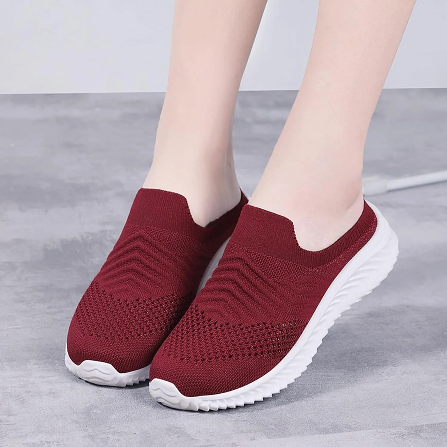 Womens Summer Breathable Mesh Slippers Mens Casual Shoes Walking Men's Casual Dress Shoes Men's Fashion Sneakers White Tennis Shoe Loafers Casual Slip On