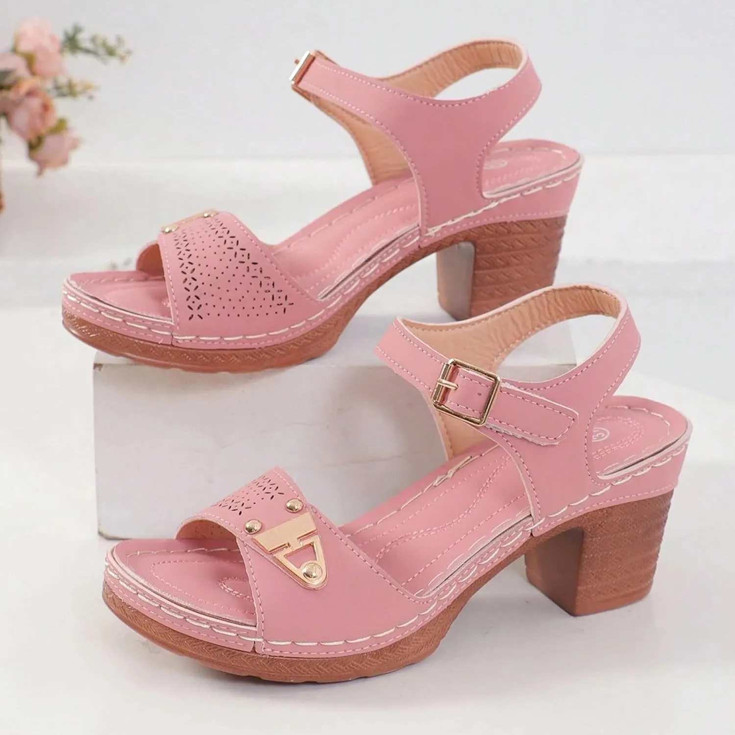 Women's Summer Casual Sandals 2025 Solid Color Comfort Chunky Heel Adjustable Straps Slide Sandals Wide Strap Walking Sandals for Summer Beach Vacation