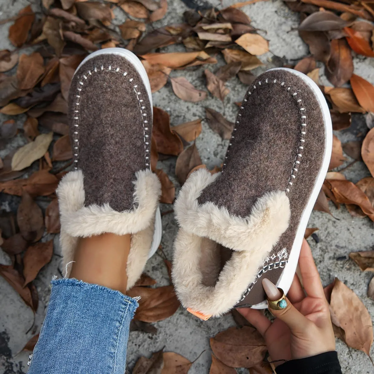 Womens Winter Flat Fluffy Snow Boots,Warm Faux Fur Lining Anti-Slip Slip On Loafer Casual Slip On Boots For Women