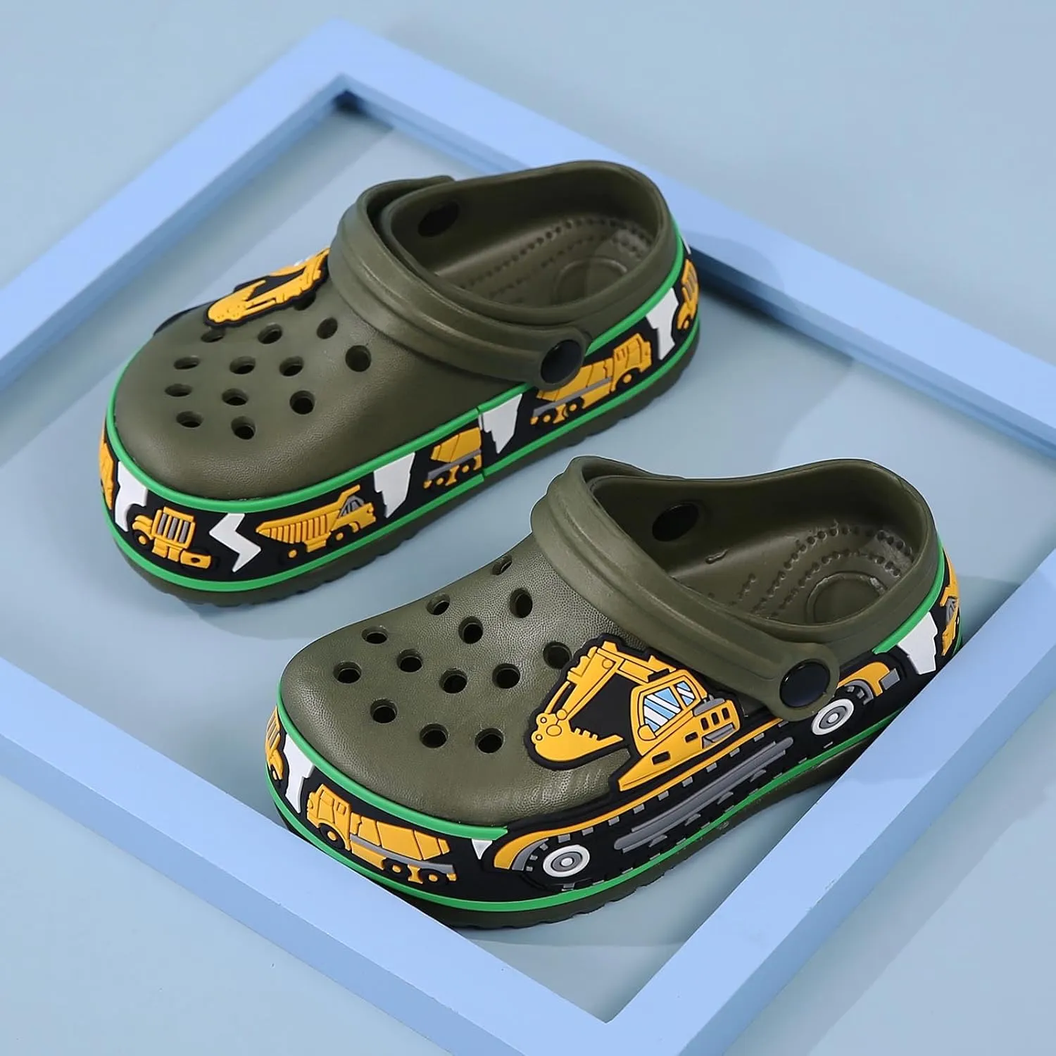 YUKTOPA Girls Boys Clogs Shoes Cartoon Slides Sandals Little Kid's Slip-on Garden Shoes Lightweight Beach Pool Shower Slippers